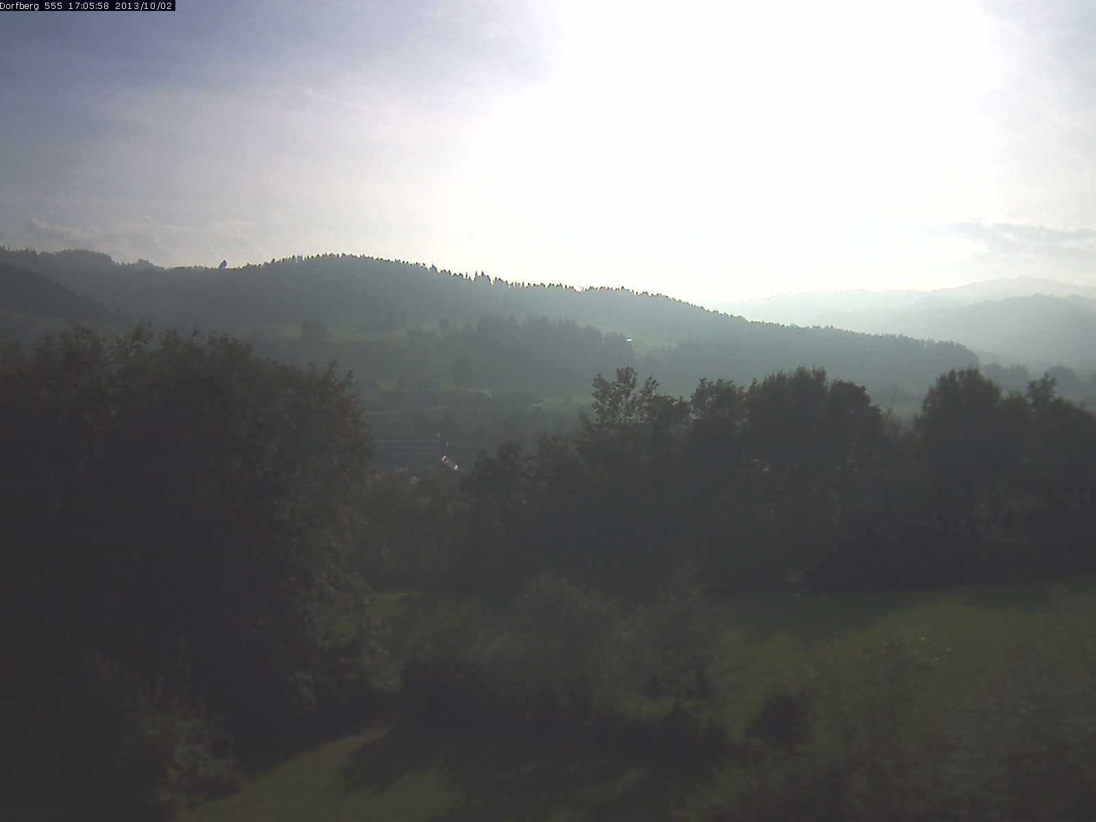 Webcam-Bild: Aussicht vom Dorfberg in Langnau 20131002-170600