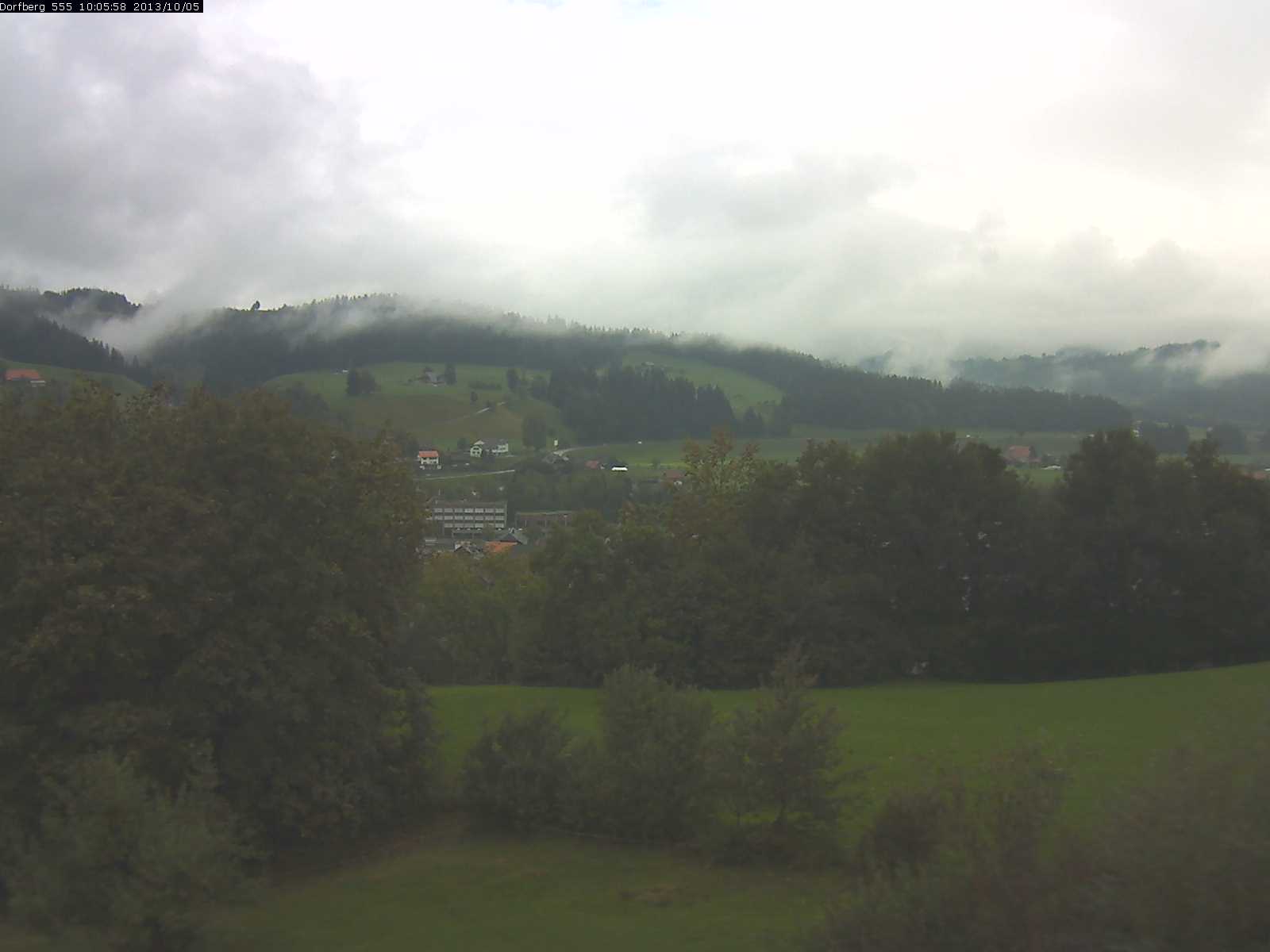 Webcam-Bild: Aussicht vom Dorfberg in Langnau 20131005-100600