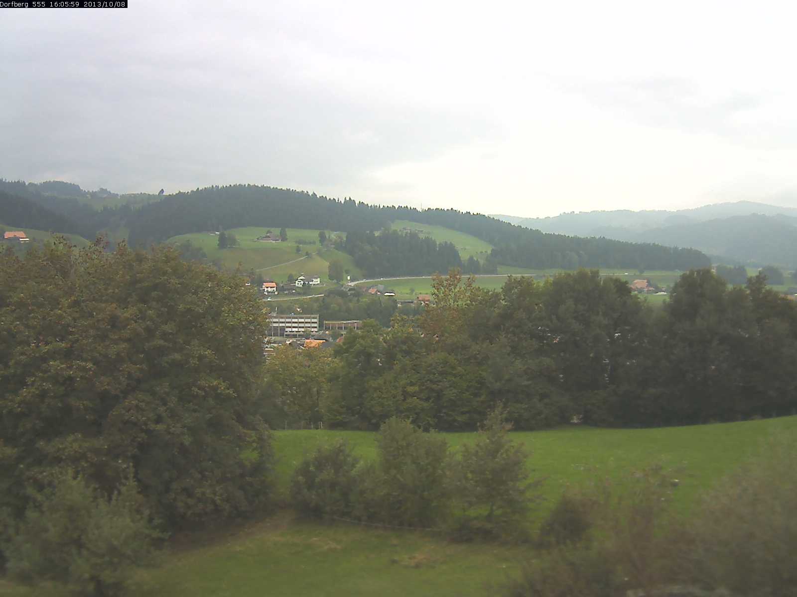 Webcam-Bild: Aussicht vom Dorfberg in Langnau 20131008-160600