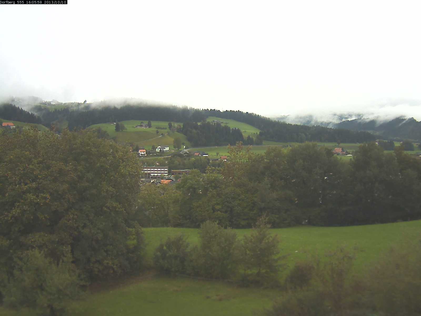 Webcam-Bild: Aussicht vom Dorfberg in Langnau 20131010-160600