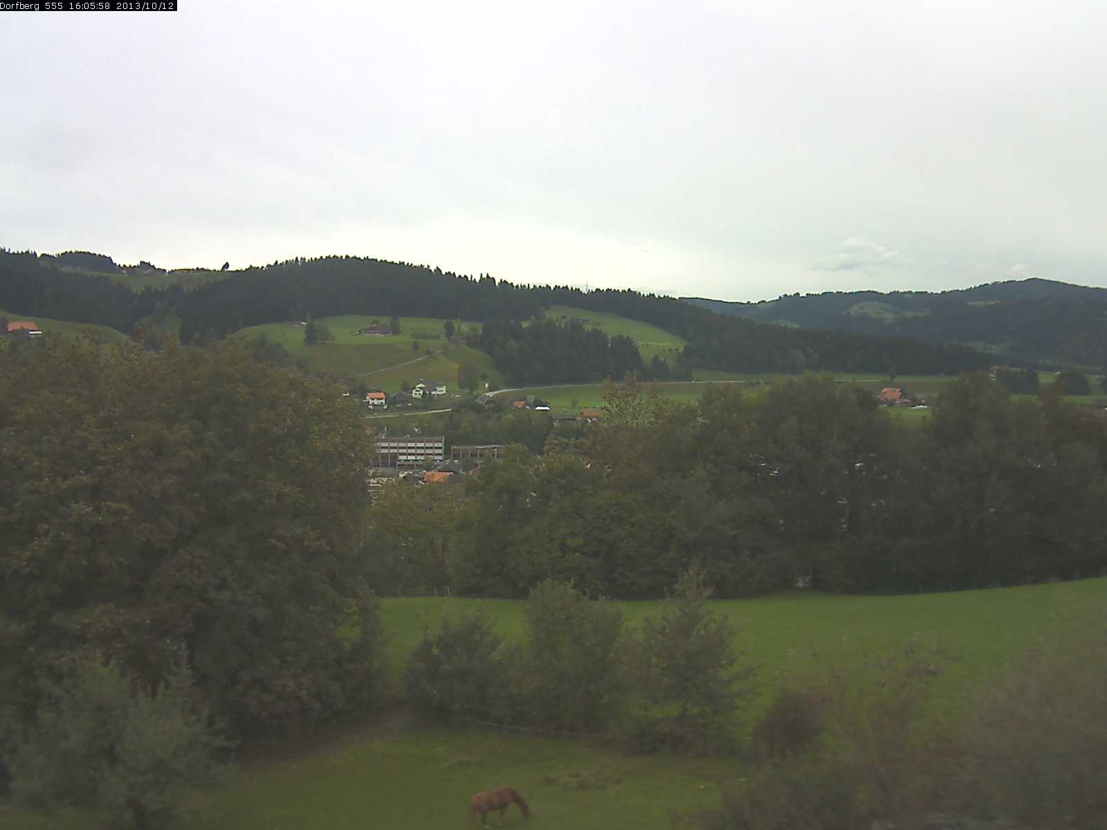 Webcam-Bild: Aussicht vom Dorfberg in Langnau 20131012-160600