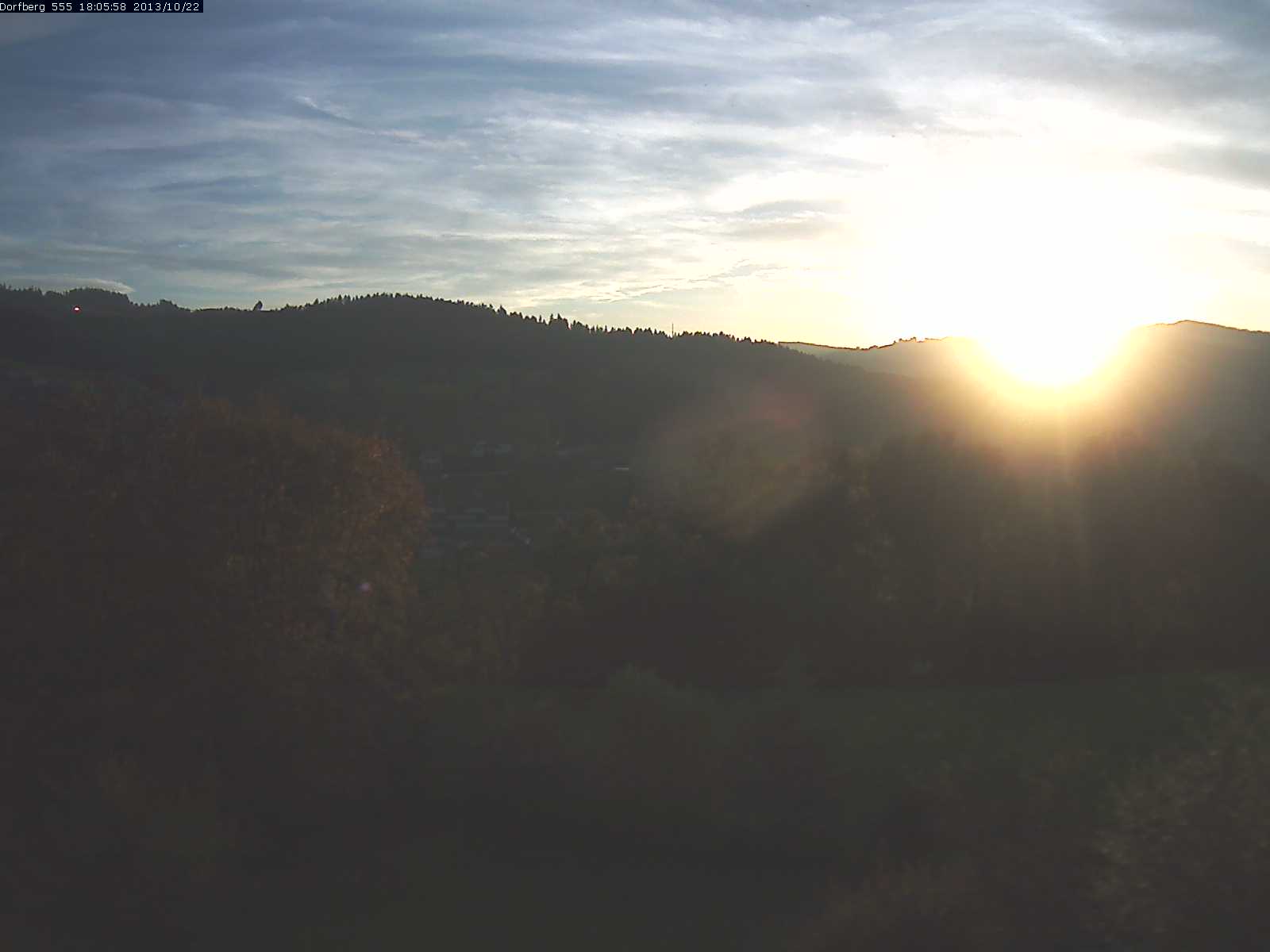 Webcam-Bild: Aussicht vom Dorfberg in Langnau 20131022-180600