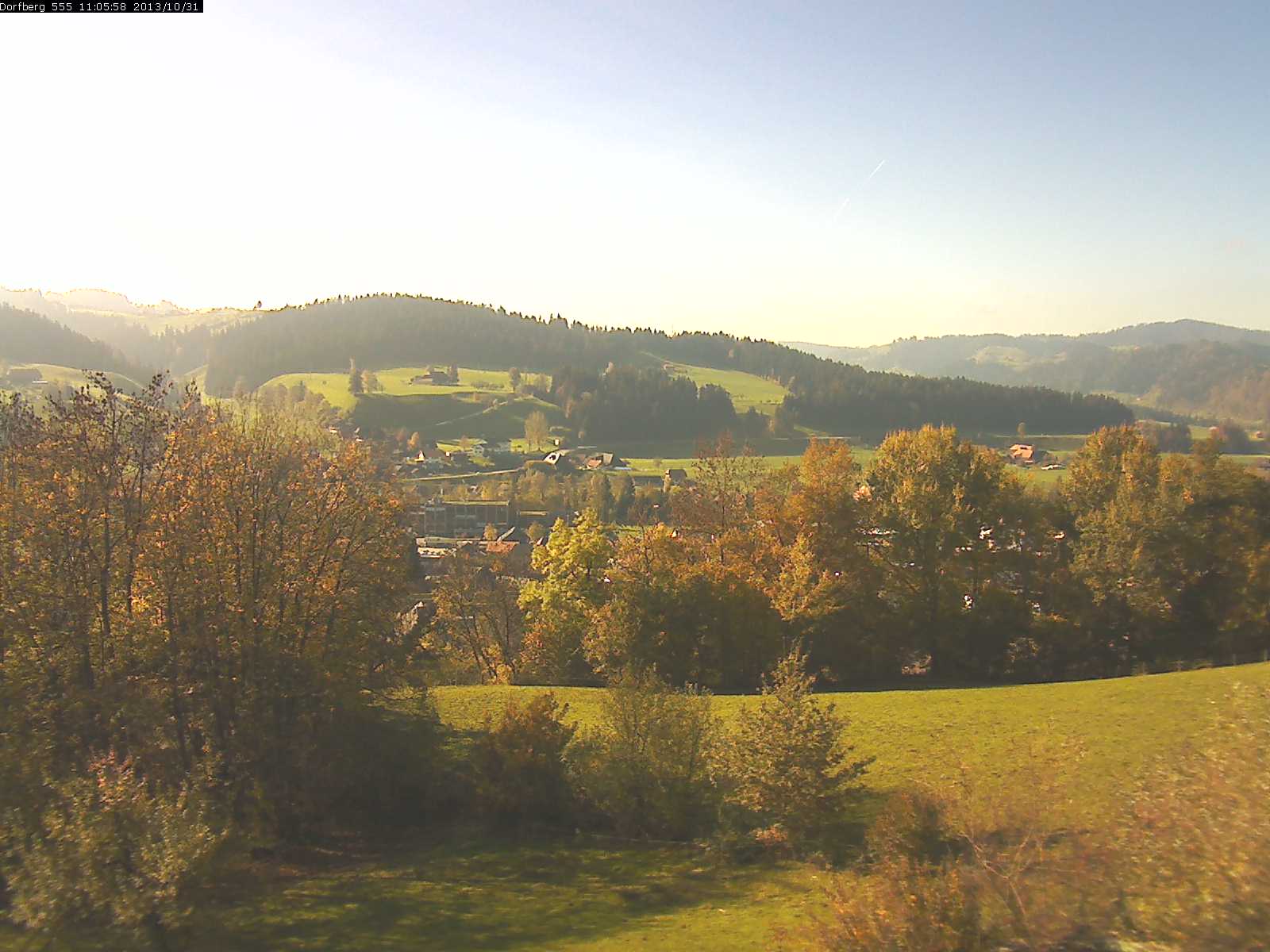 Webcam-Bild: Aussicht vom Dorfberg in Langnau 20131031-110600