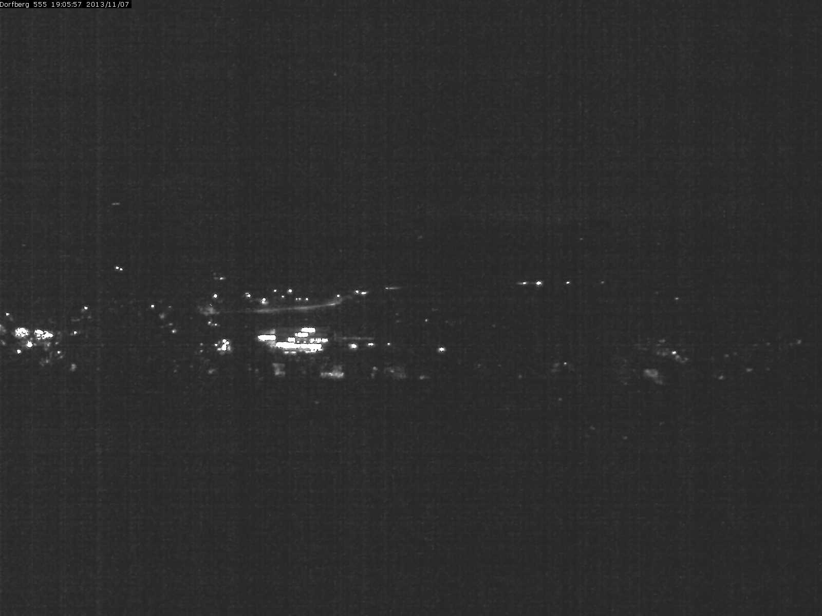 Webcam-Bild: Aussicht vom Dorfberg in Langnau 20131107-190600