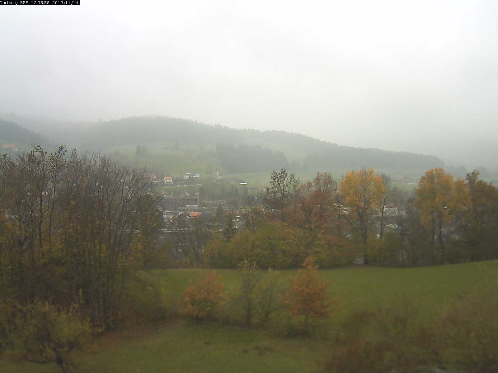 Webcam-Bild: Aussicht vom Dorfberg in Langnau 20131114-120600