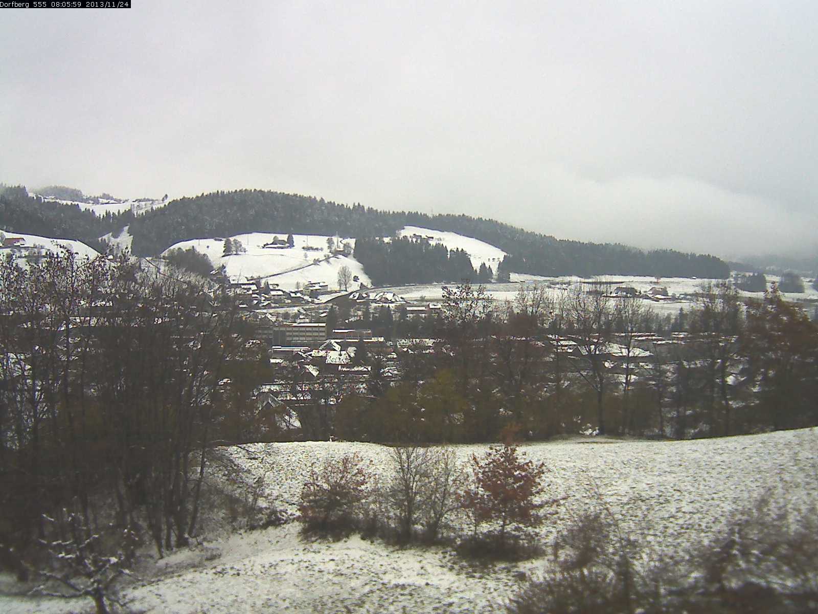 Webcam-Bild: Aussicht vom Dorfberg in Langnau 20131124-080600