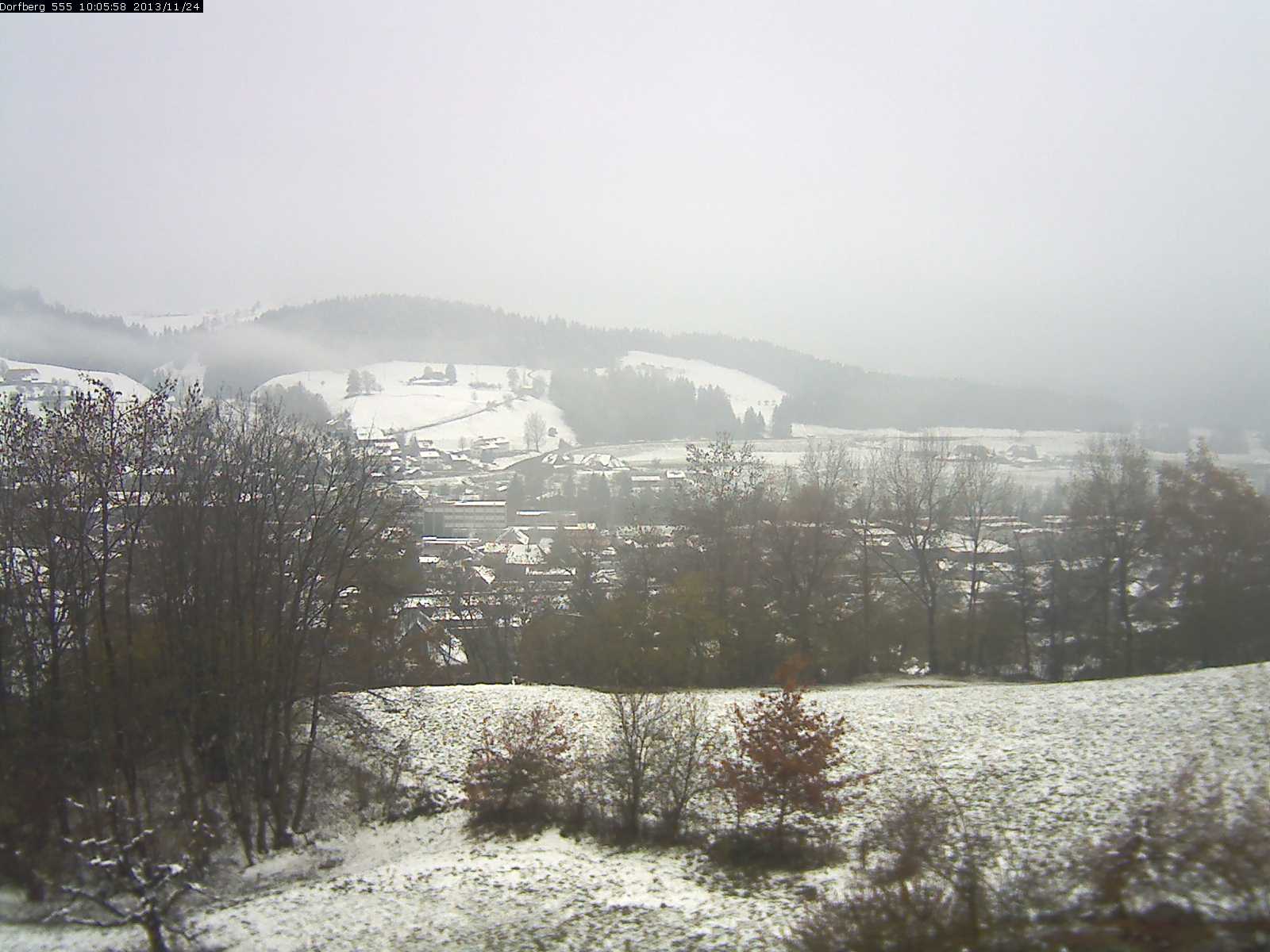Webcam-Bild: Aussicht vom Dorfberg in Langnau 20131124-100600