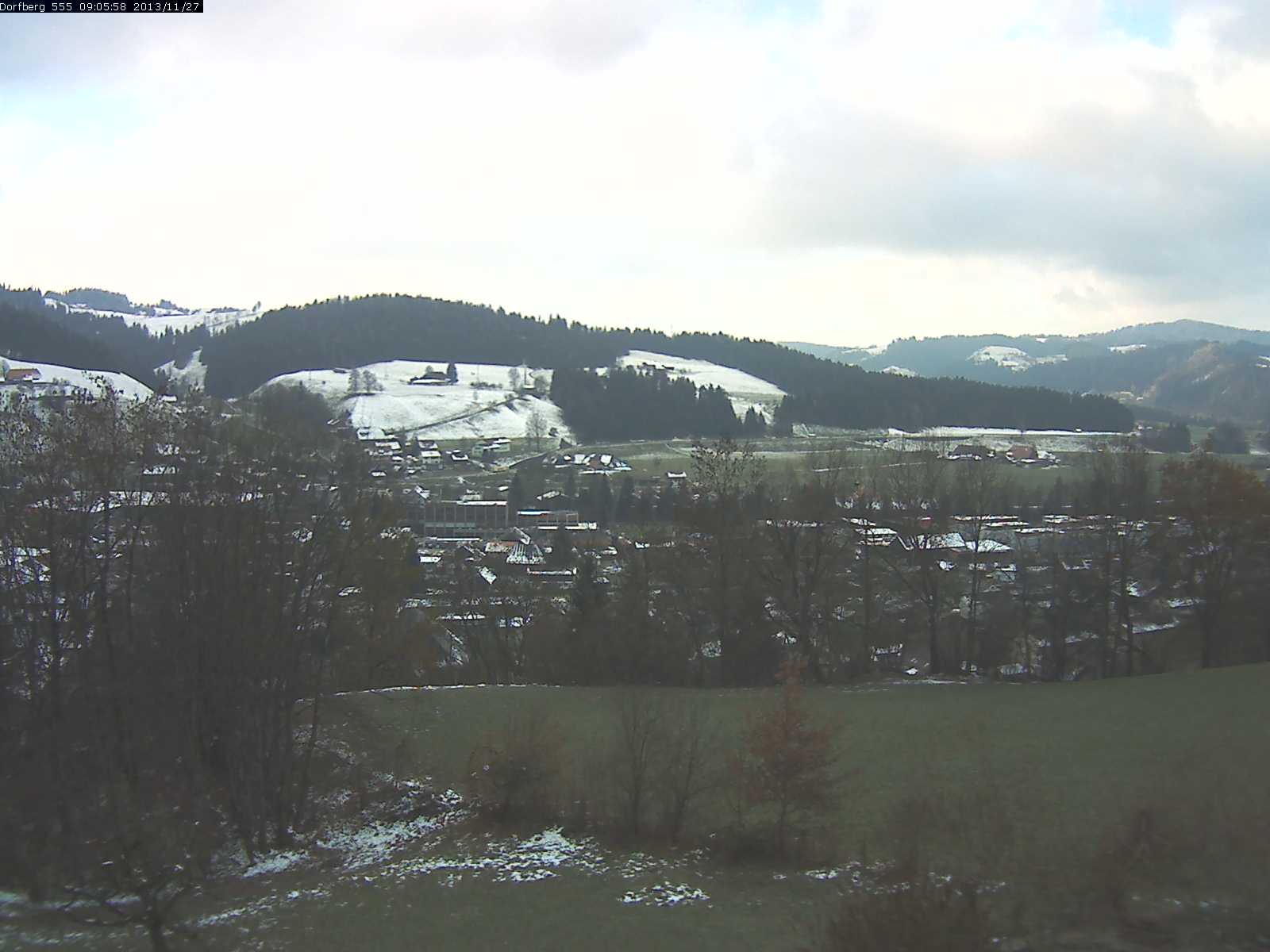 Webcam-Bild: Aussicht vom Dorfberg in Langnau 20131127-090600