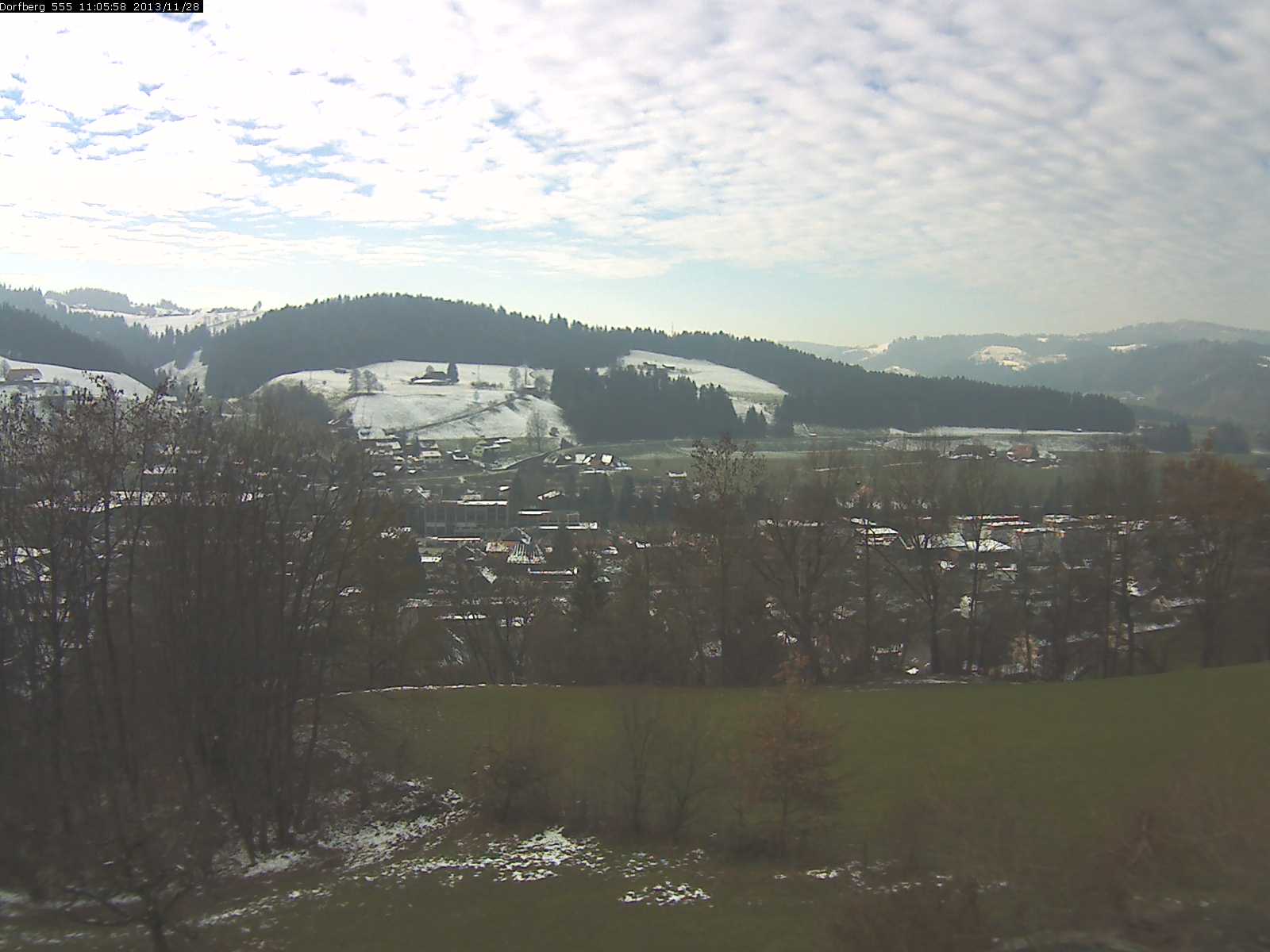 Webcam-Bild: Aussicht vom Dorfberg in Langnau 20131128-110600