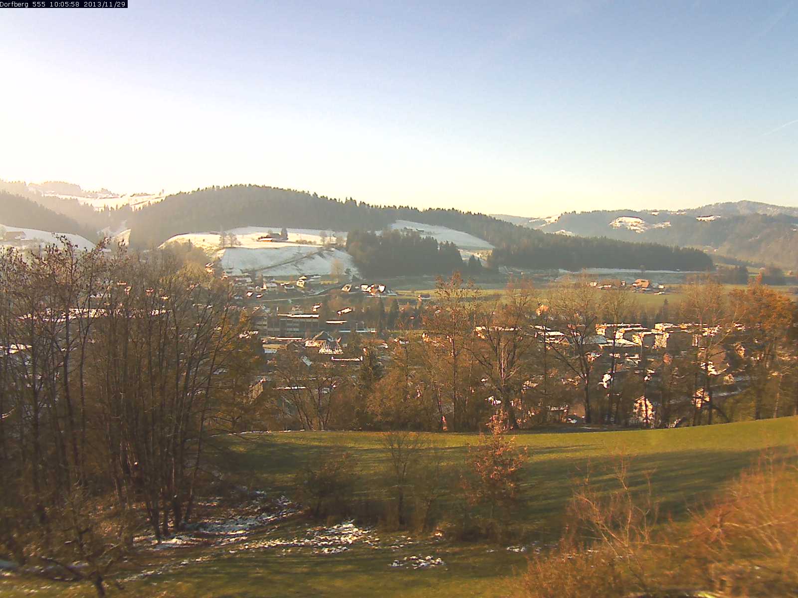 Webcam-Bild: Aussicht vom Dorfberg in Langnau 20131129-100600
