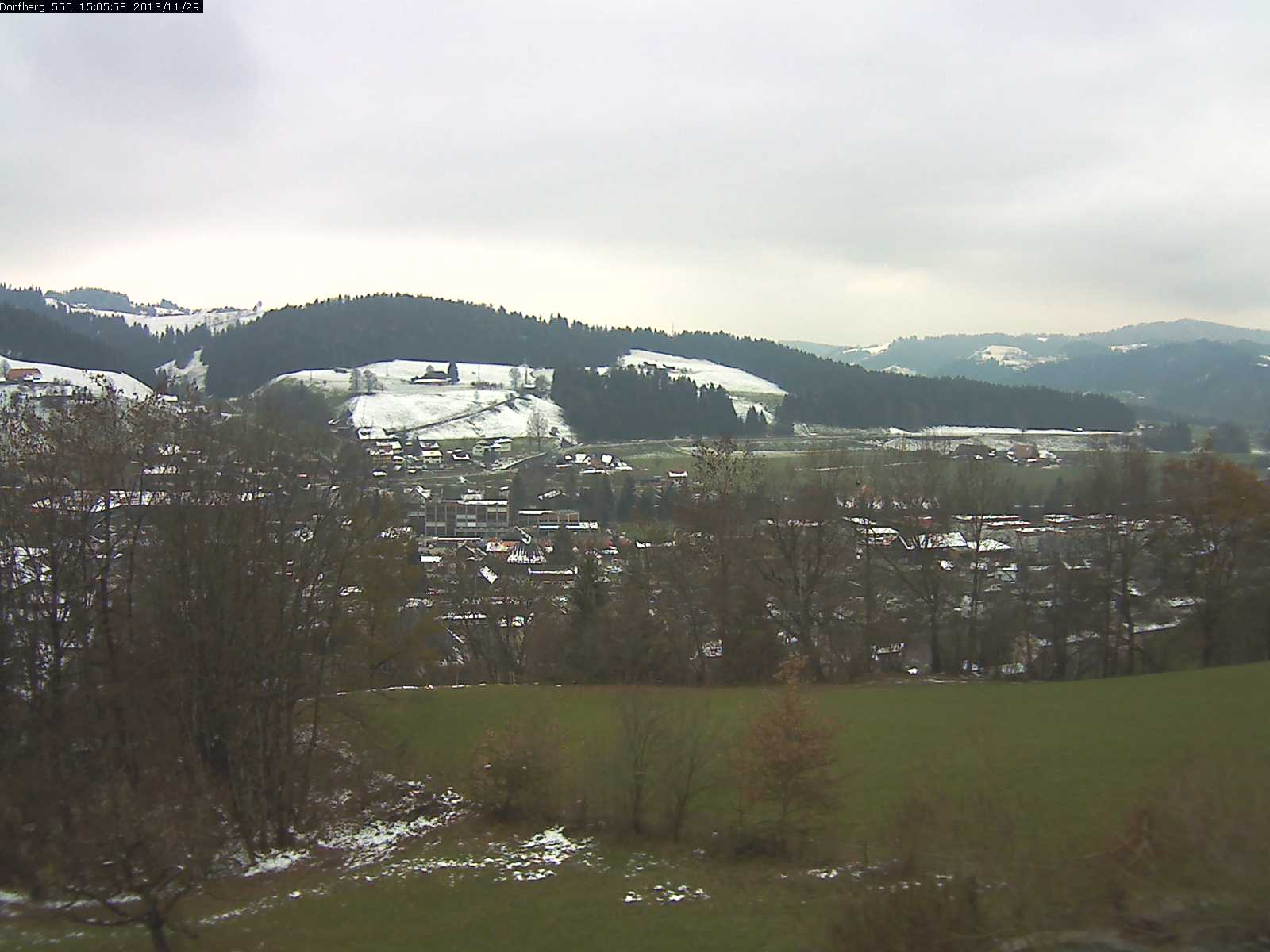 Webcam-Bild: Aussicht vom Dorfberg in Langnau 20131129-150600