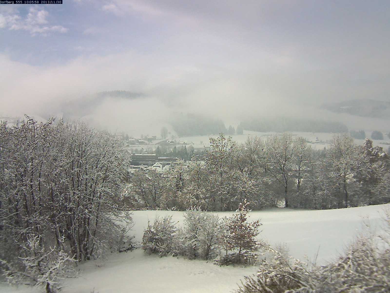 Webcam-Bild: Aussicht vom Dorfberg in Langnau 20131130-100600
