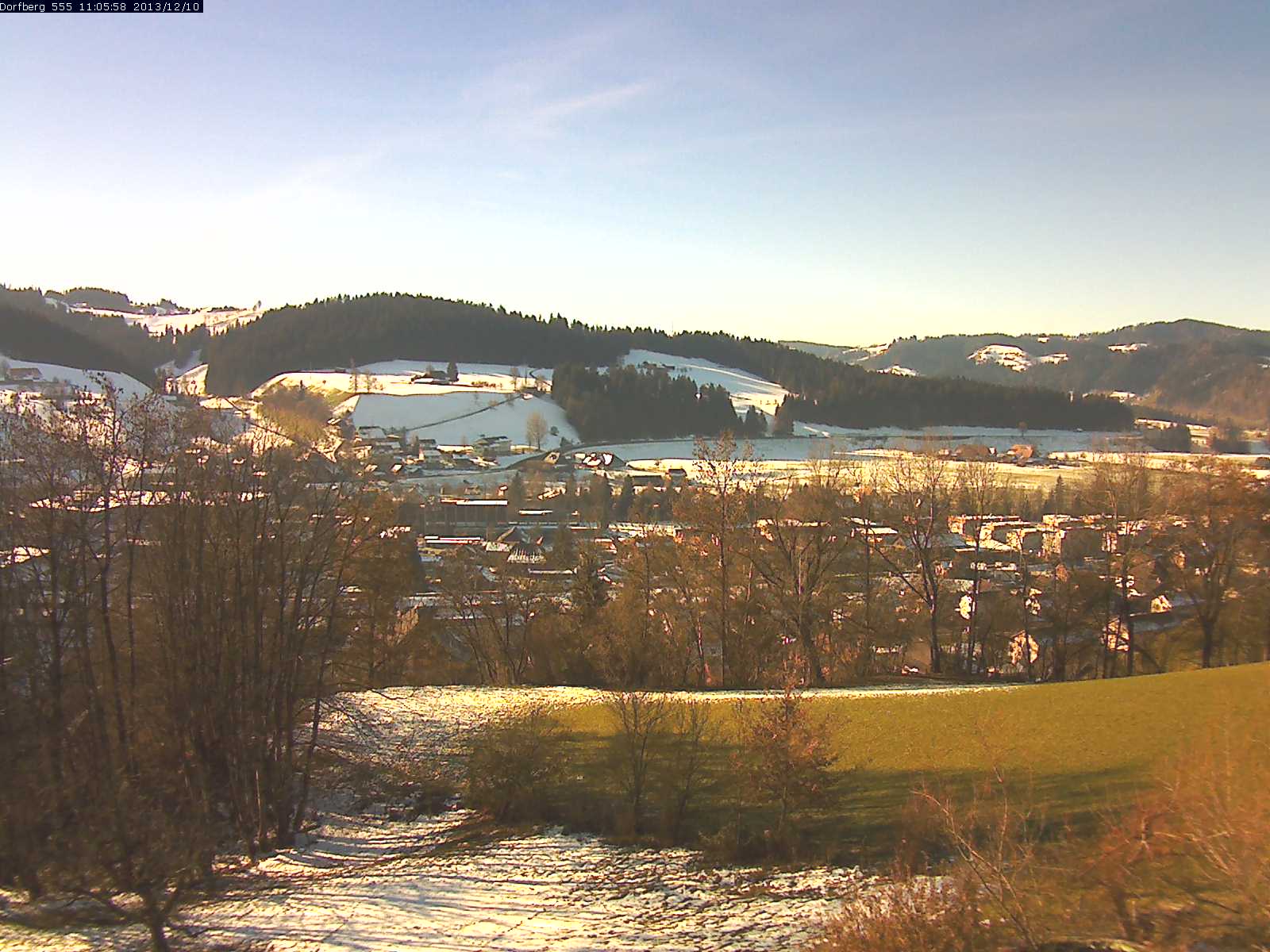Webcam-Bild: Aussicht vom Dorfberg in Langnau 20131210-110600