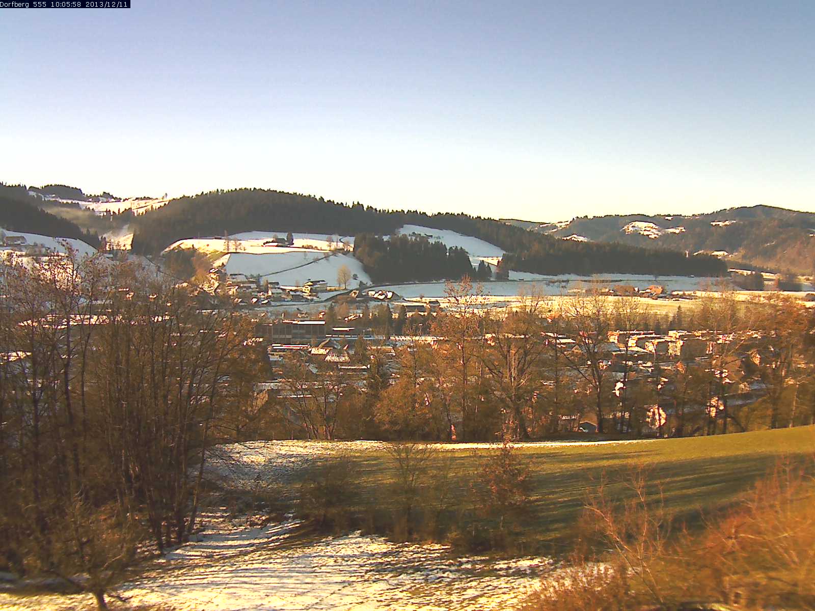 Webcam-Bild: Aussicht vom Dorfberg in Langnau 20131211-100600