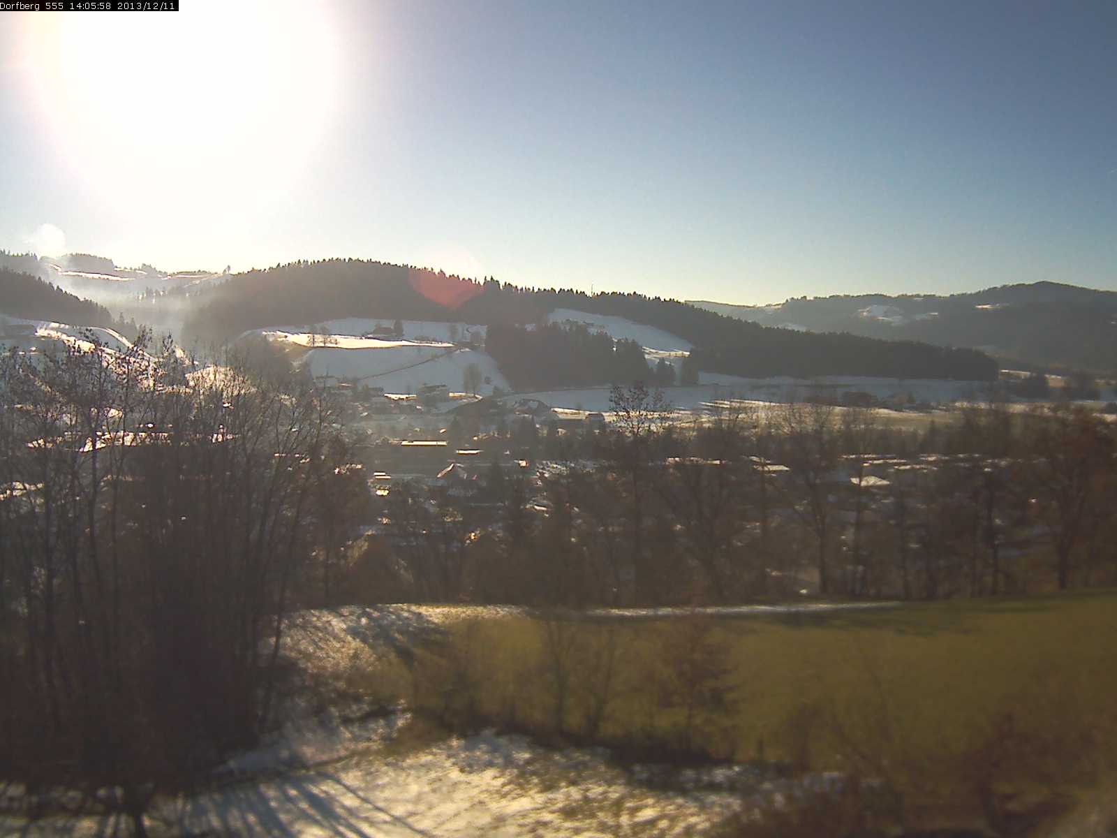 Webcam-Bild: Aussicht vom Dorfberg in Langnau 20131211-140600
