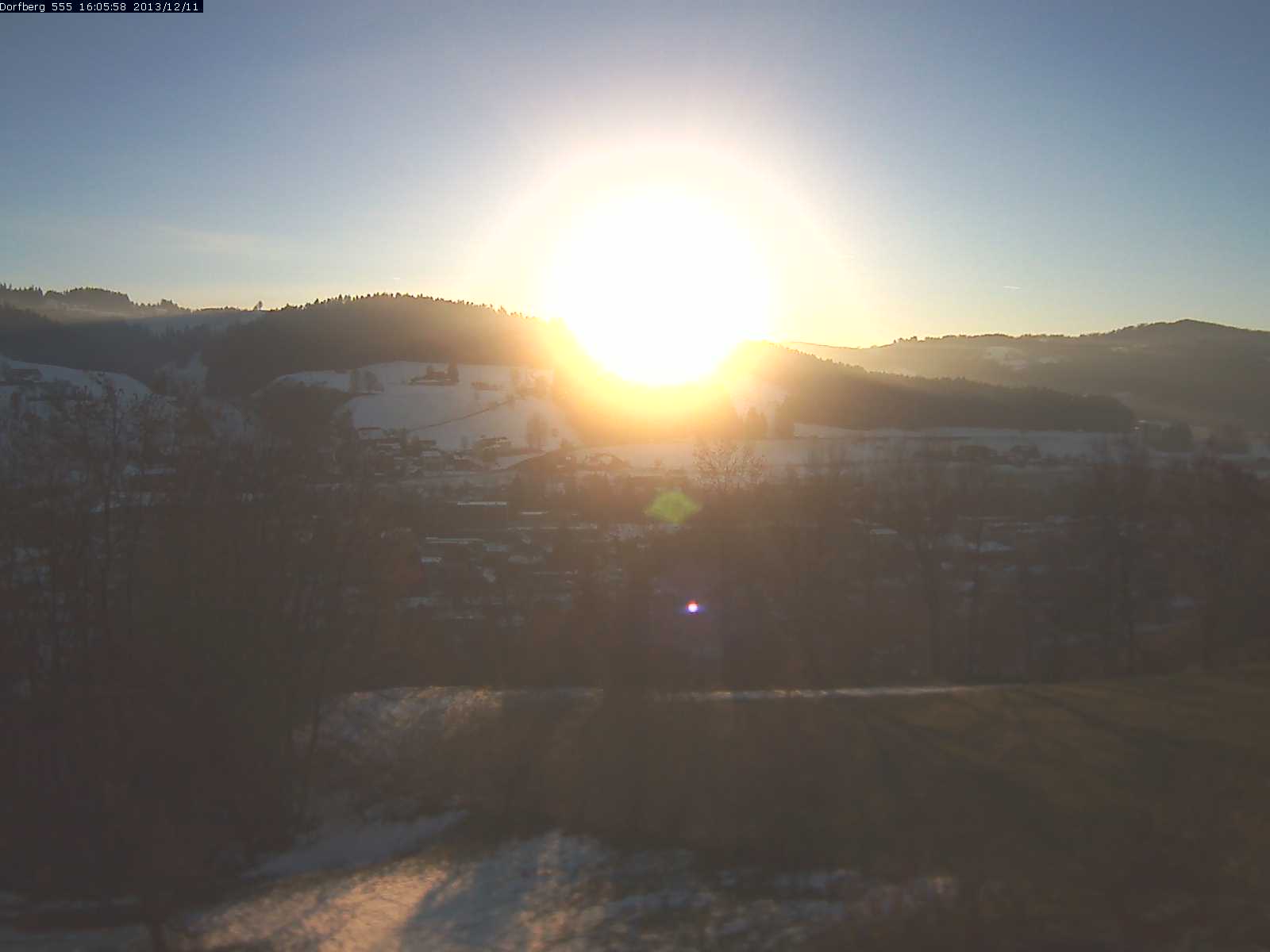 Webcam-Bild: Aussicht vom Dorfberg in Langnau 20131211-160600