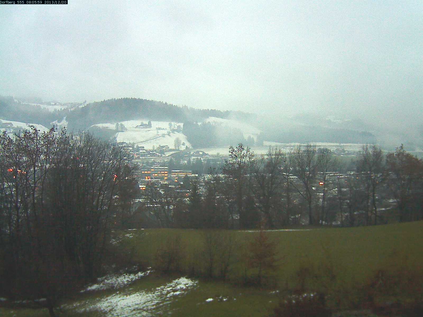 Webcam-Bild: Aussicht vom Dorfberg in Langnau 20131220-080600