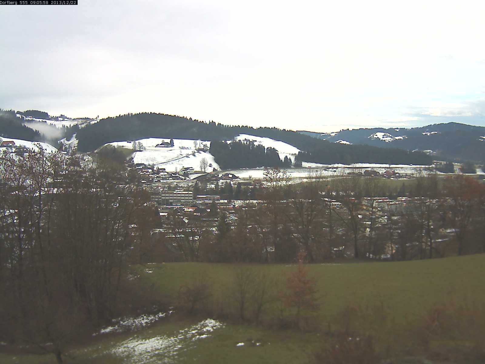 Webcam-Bild: Aussicht vom Dorfberg in Langnau 20131222-090600