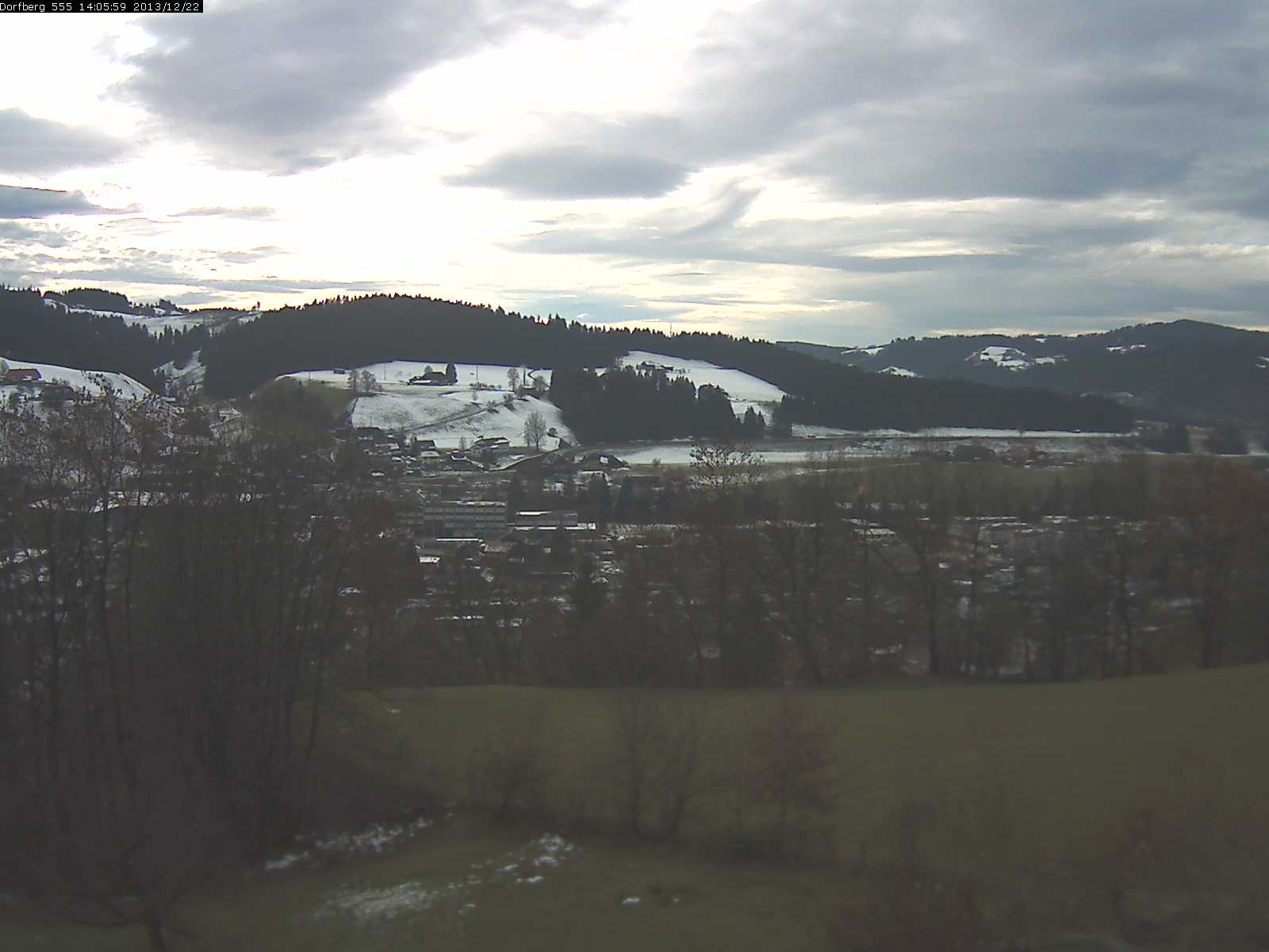 Webcam-Bild: Aussicht vom Dorfberg in Langnau 20131222-140600