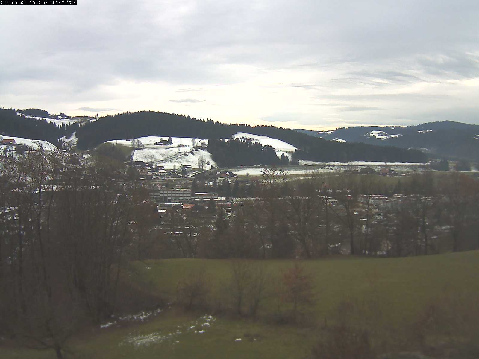 Webcam-Bild: Aussicht vom Dorfberg in Langnau 20131222-160600