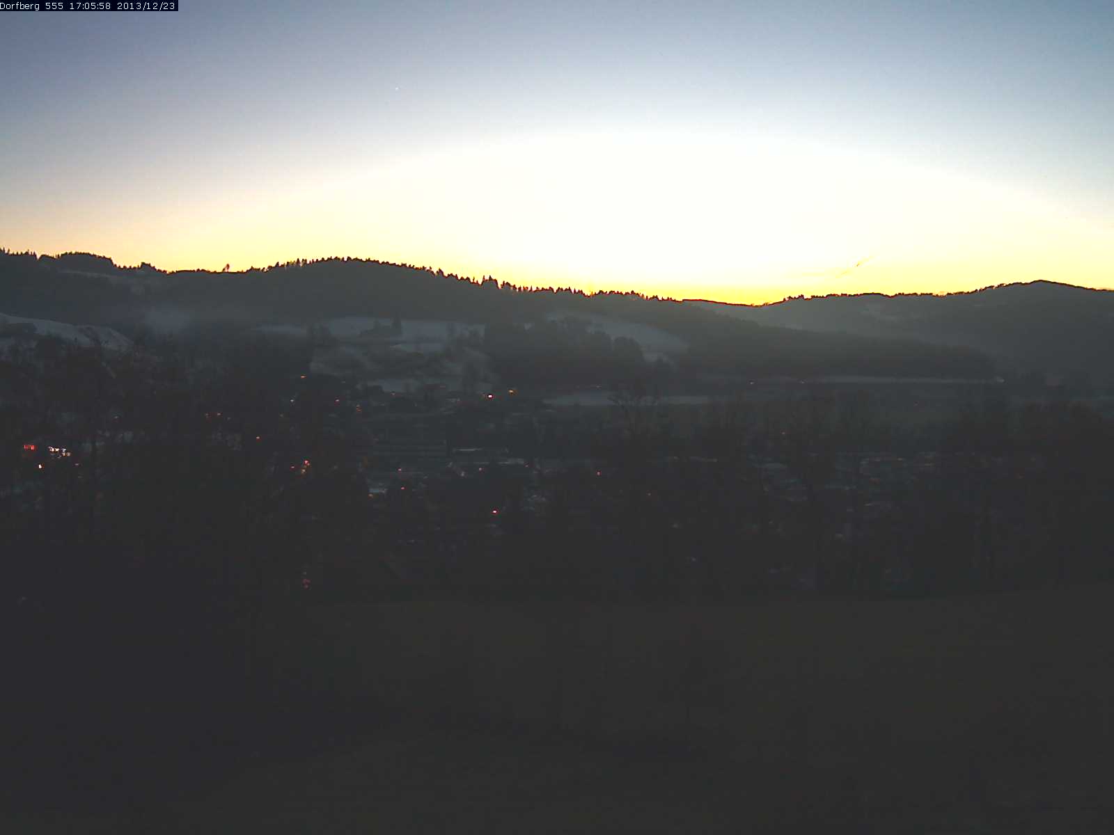Webcam-Bild: Aussicht vom Dorfberg in Langnau 20131223-170600