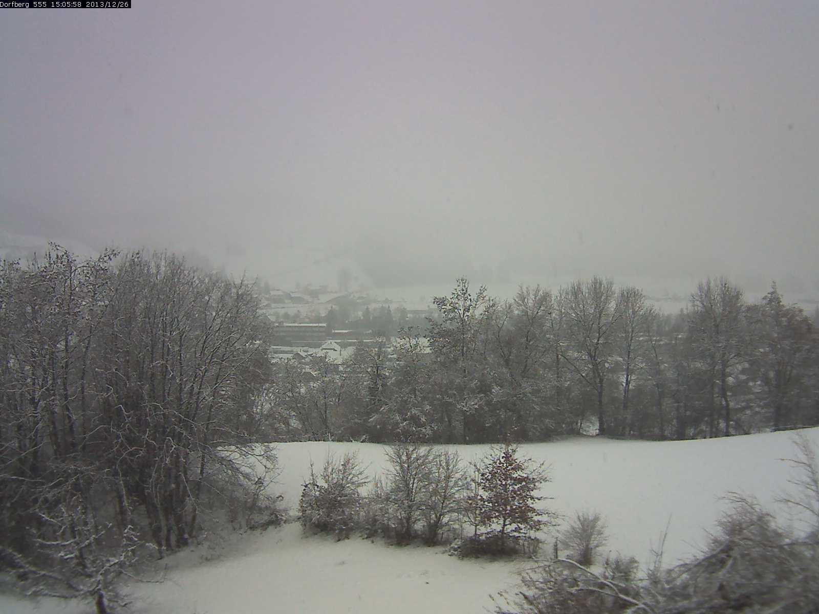 Webcam-Bild: Aussicht vom Dorfberg in Langnau 20131226-150600