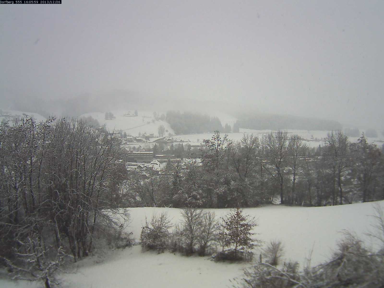 Webcam-Bild: Aussicht vom Dorfberg in Langnau 20131226-160600