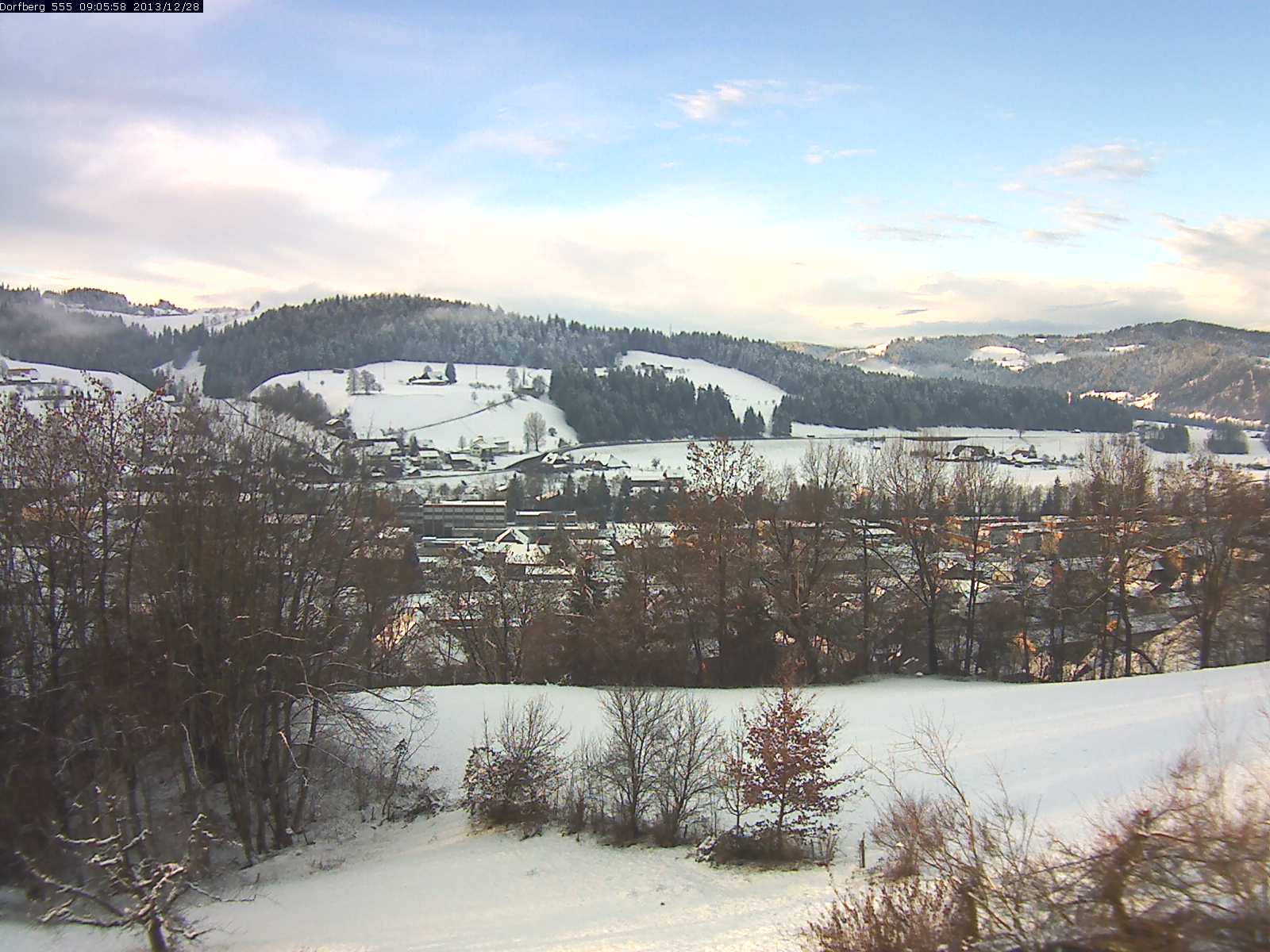 Webcam-Bild: Aussicht vom Dorfberg in Langnau 20131228-090600