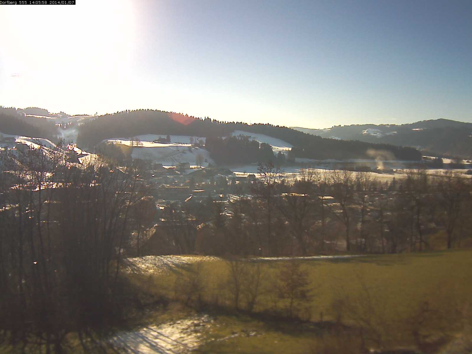 Webcam-Bild: Aussicht vom Dorfberg in Langnau 20140107-140600