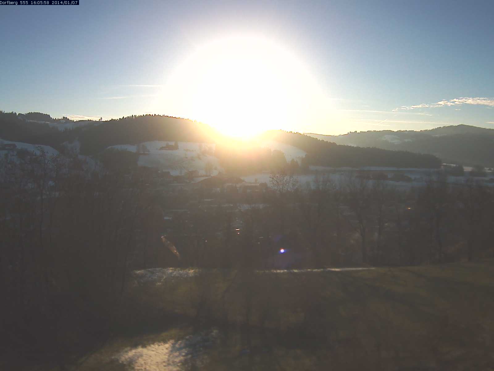 Webcam-Bild: Aussicht vom Dorfberg in Langnau 20140107-160600