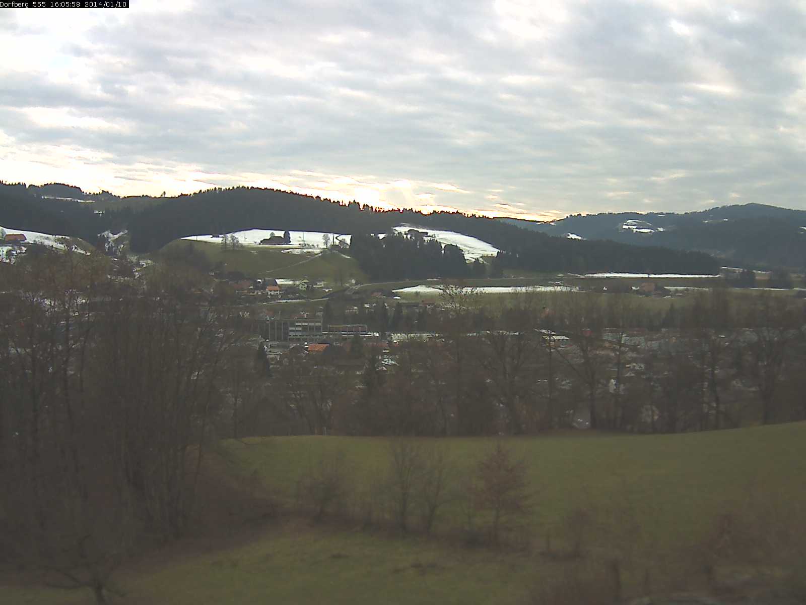 Webcam-Bild: Aussicht vom Dorfberg in Langnau 20140110-160600