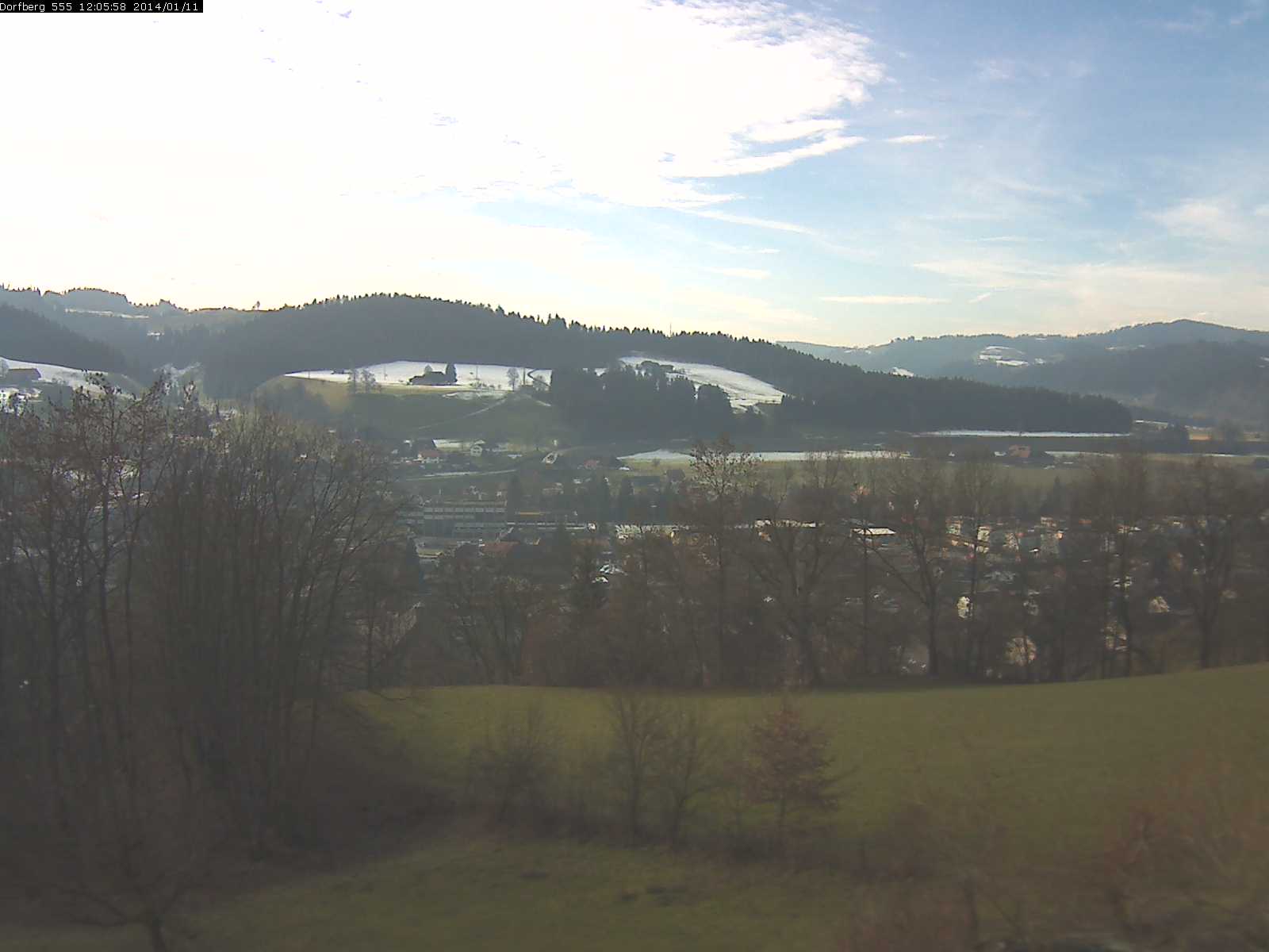 Webcam-Bild: Aussicht vom Dorfberg in Langnau 20140111-120600