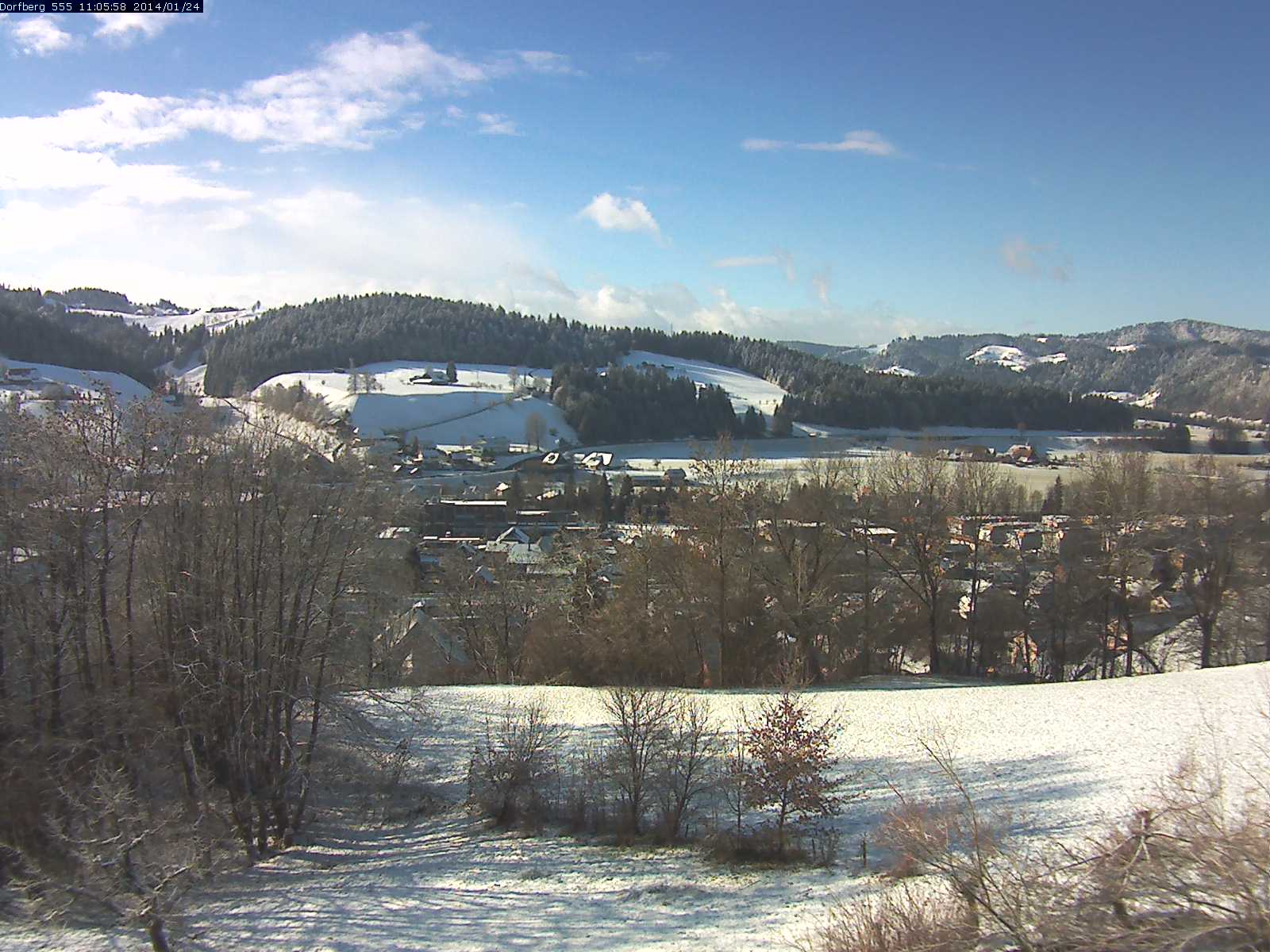 Webcam-Bild: Aussicht vom Dorfberg in Langnau 20140124-110600