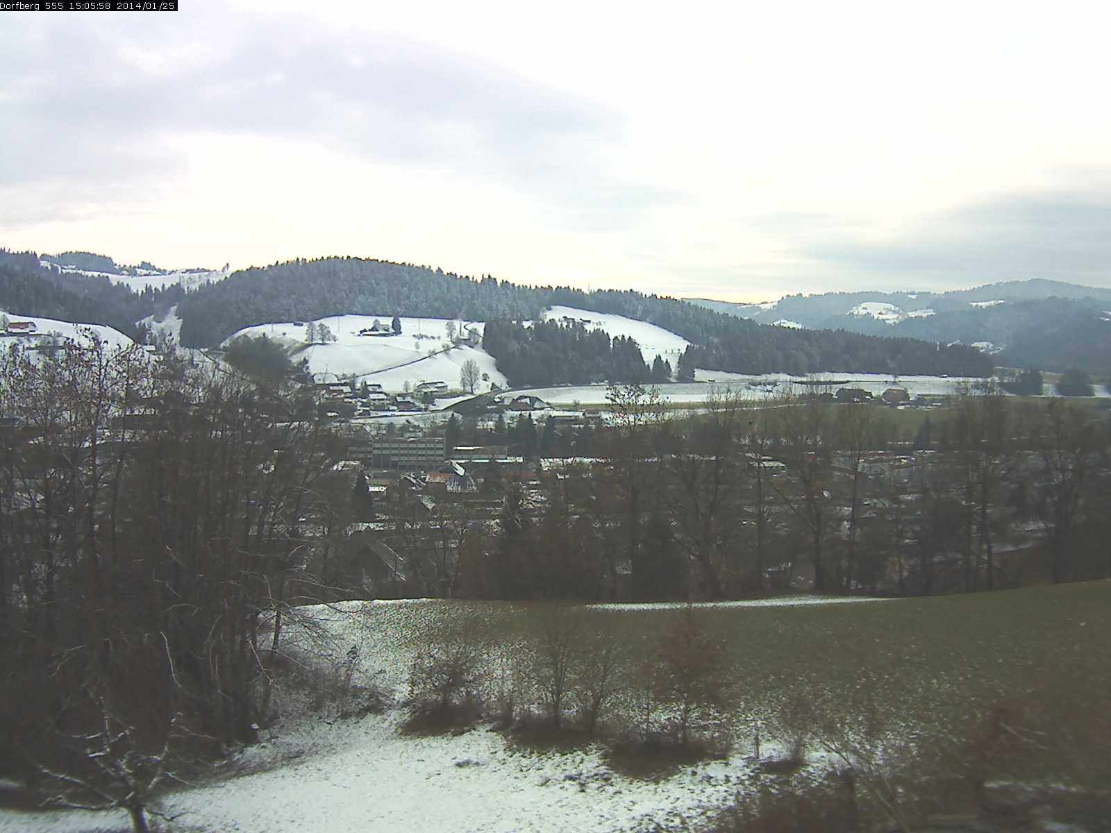 Webcam-Bild: Aussicht vom Dorfberg in Langnau 20140125-150600