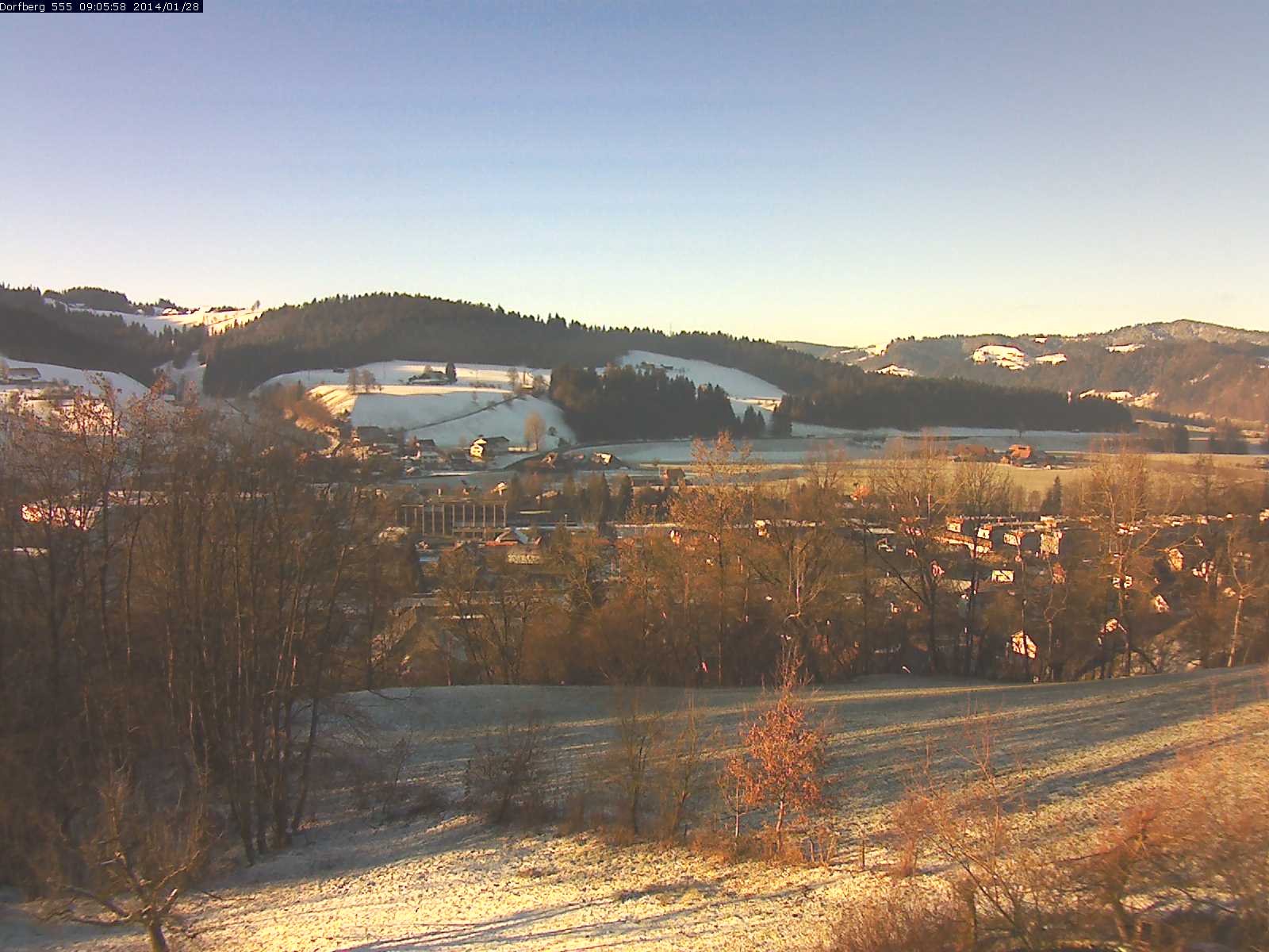 Webcam-Bild: Aussicht vom Dorfberg in Langnau 20140128-090600