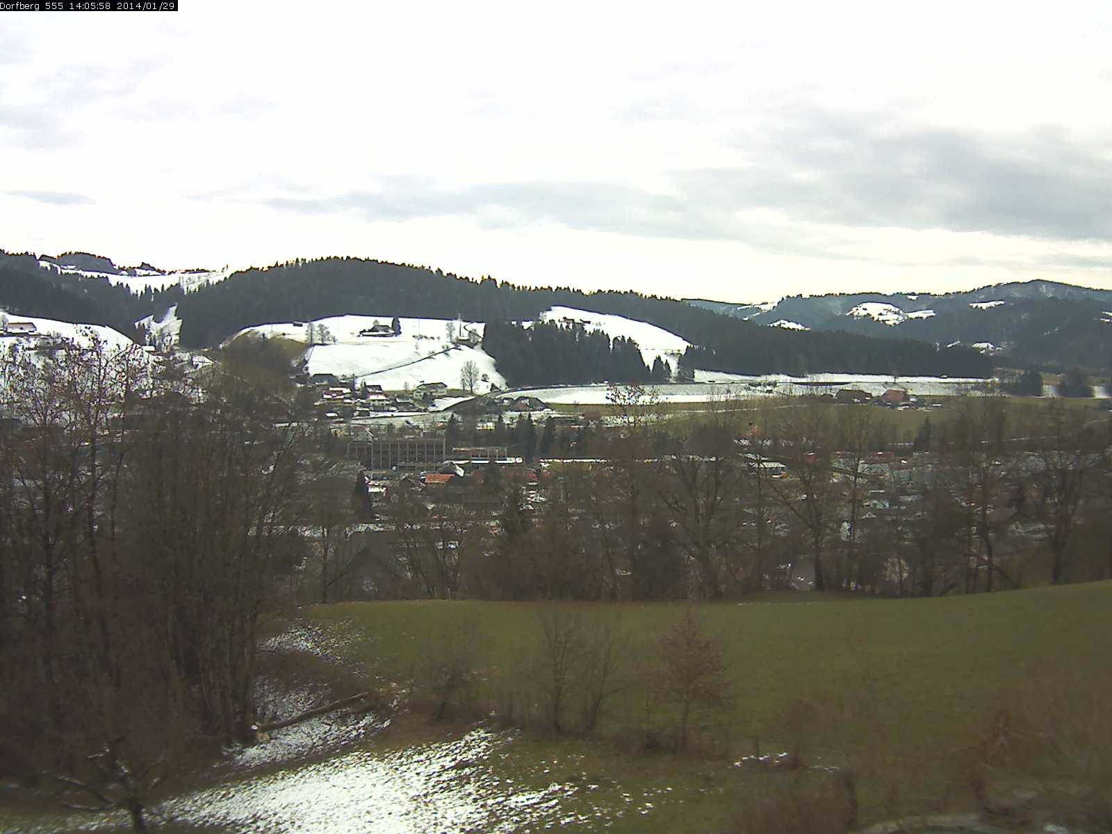 Webcam-Bild: Aussicht vom Dorfberg in Langnau 20140129-140600