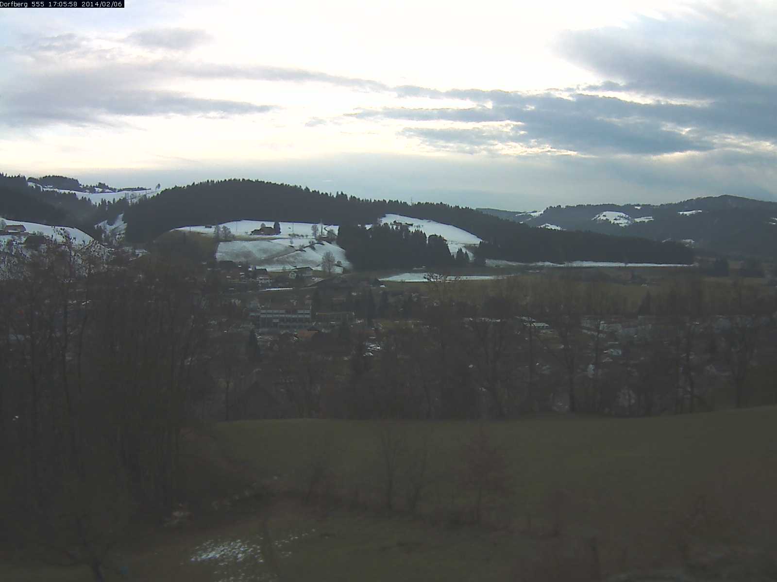 Webcam-Bild: Aussicht vom Dorfberg in Langnau 20140206-170600