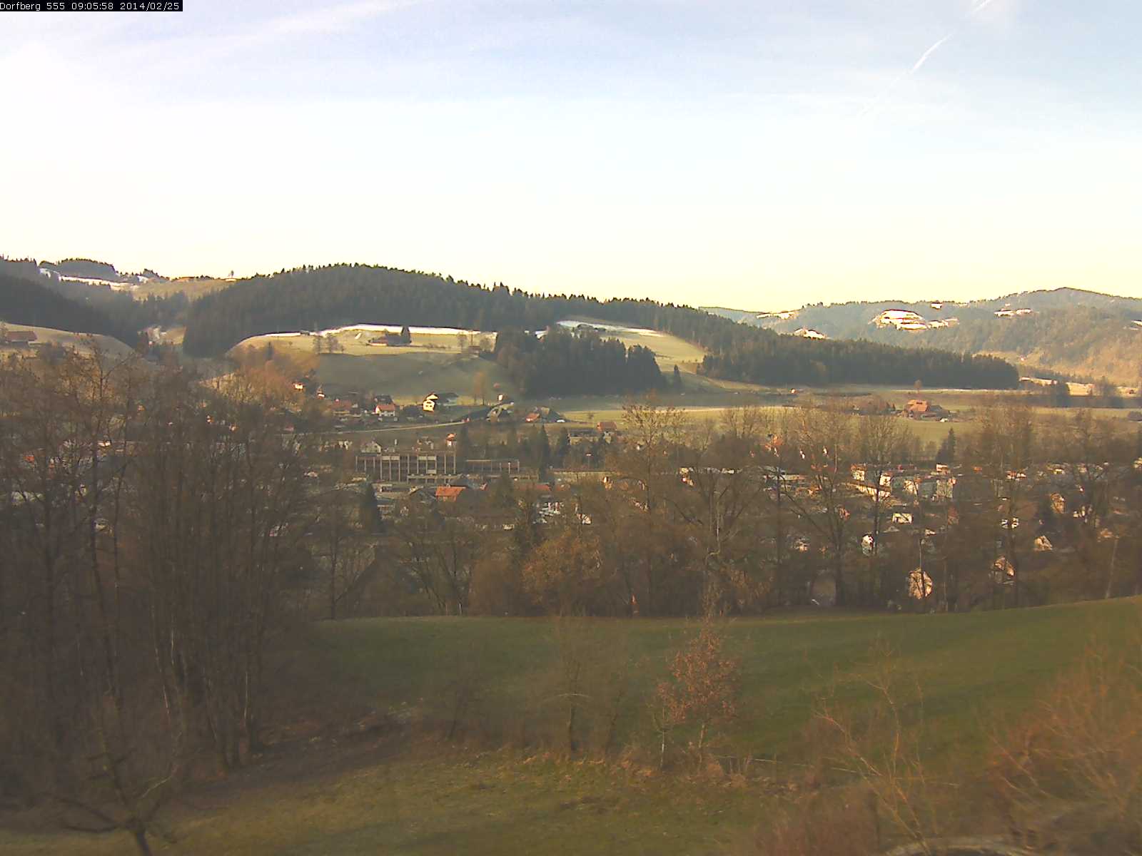 Webcam-Bild: Aussicht vom Dorfberg in Langnau 20140225-090600