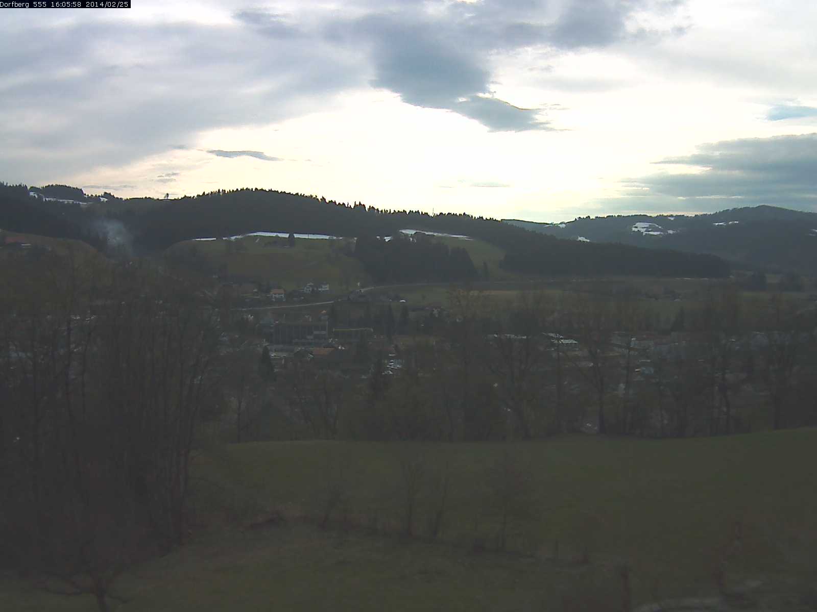 Webcam-Bild: Aussicht vom Dorfberg in Langnau 20140225-160600