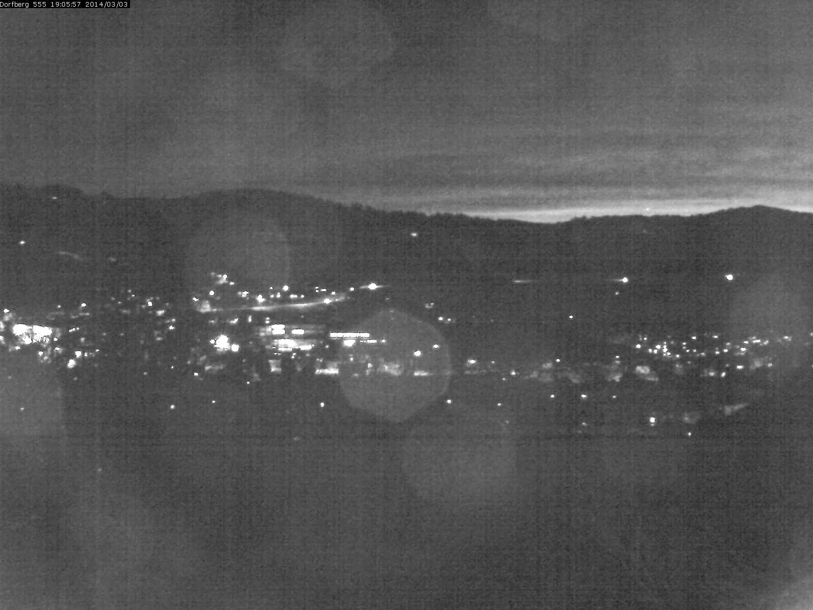 Webcam-Bild: Aussicht vom Dorfberg in Langnau 20140303-190600