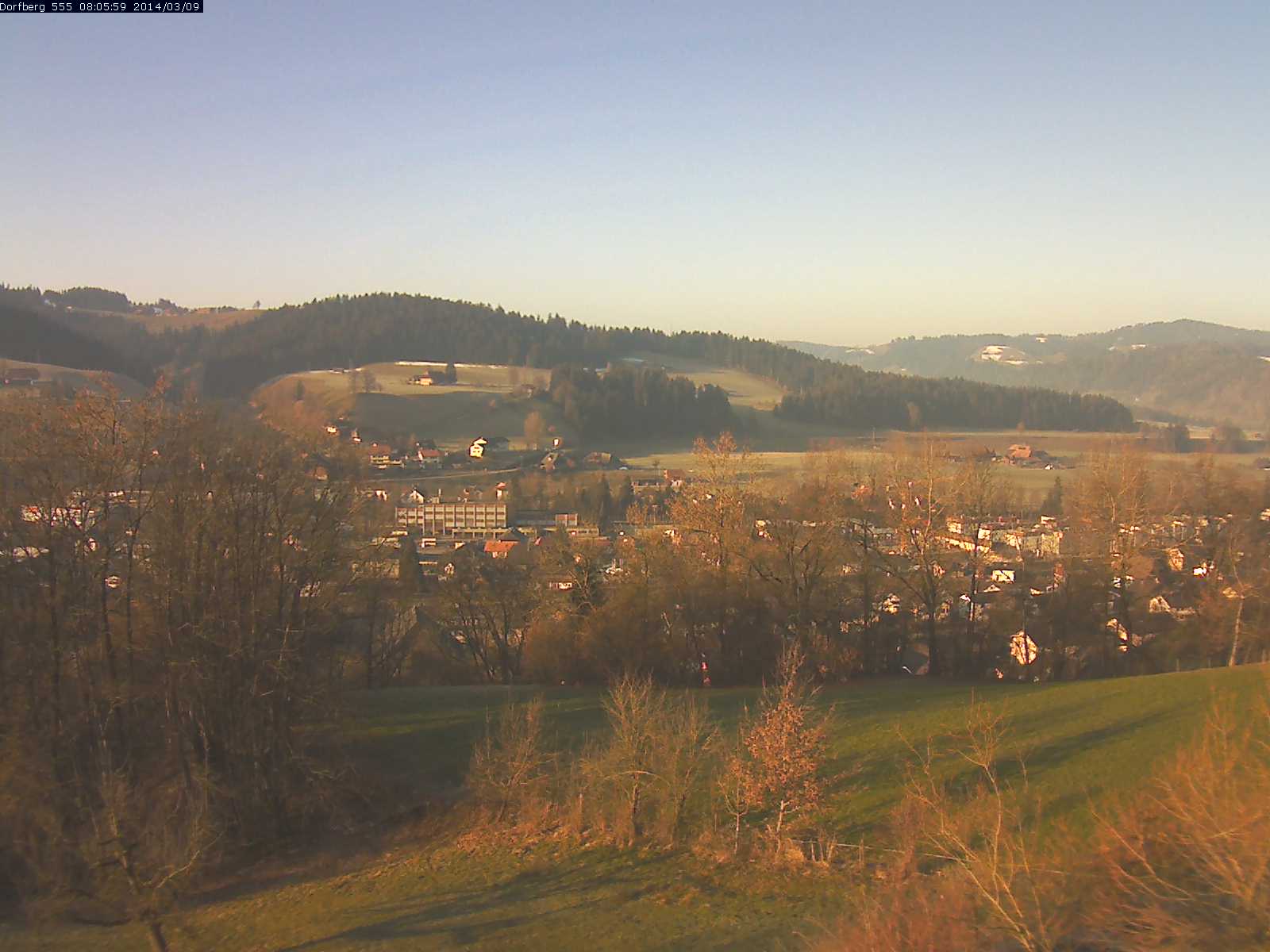 Webcam-Bild: Aussicht vom Dorfberg in Langnau 20140309-080600