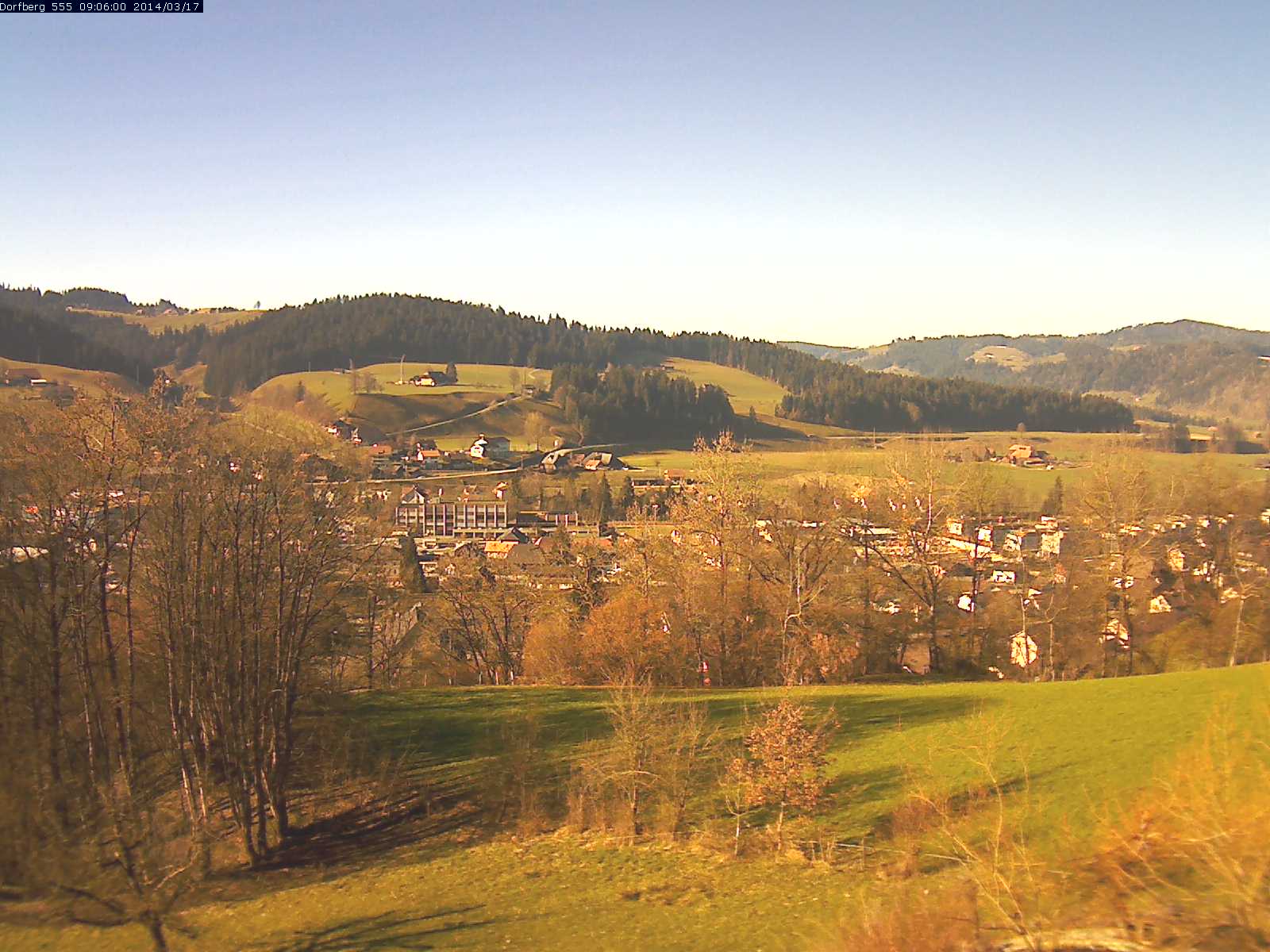 Webcam-Bild: Aussicht vom Dorfberg in Langnau 20140317-090600