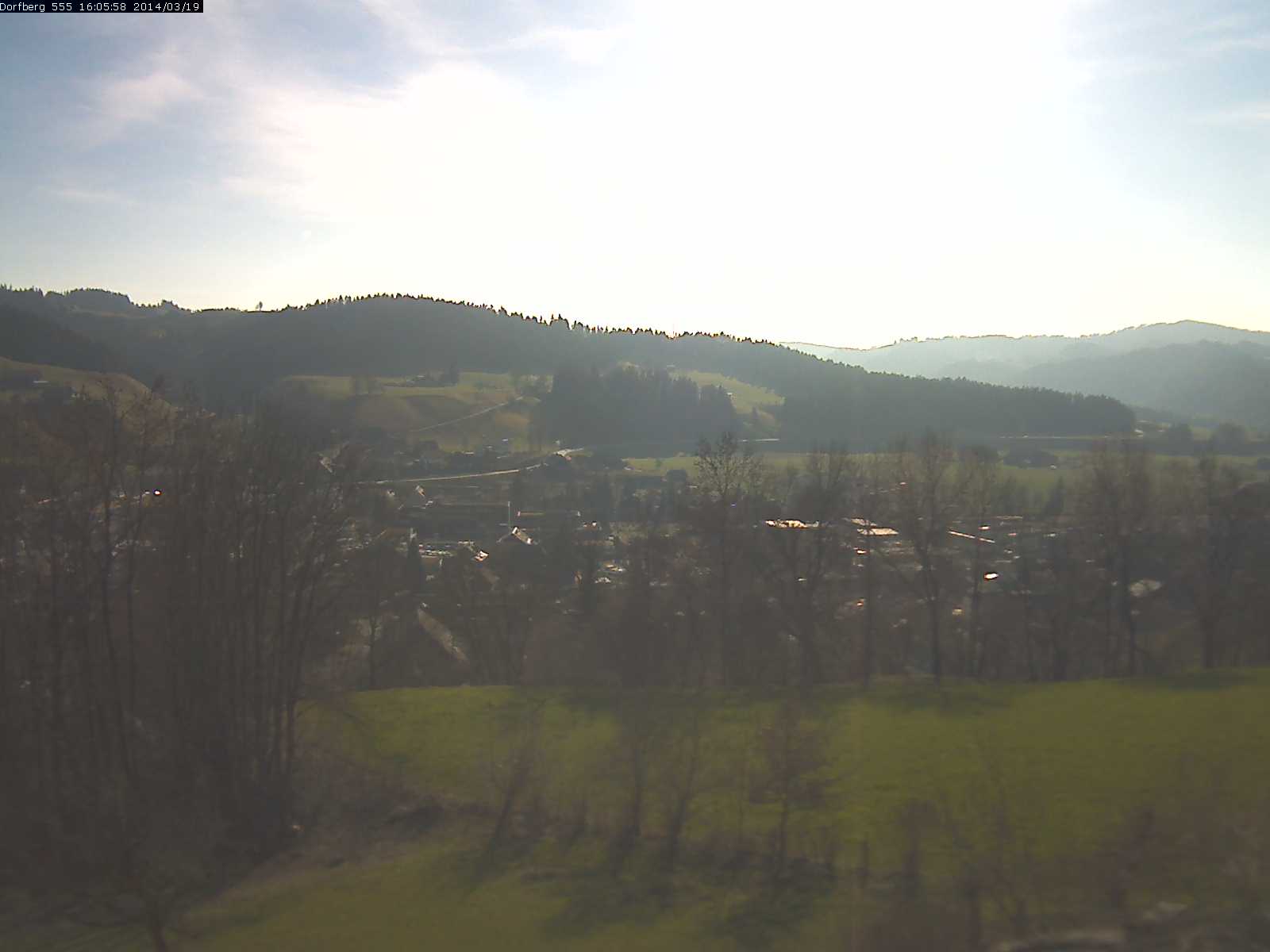 Webcam-Bild: Aussicht vom Dorfberg in Langnau 20140319-160600