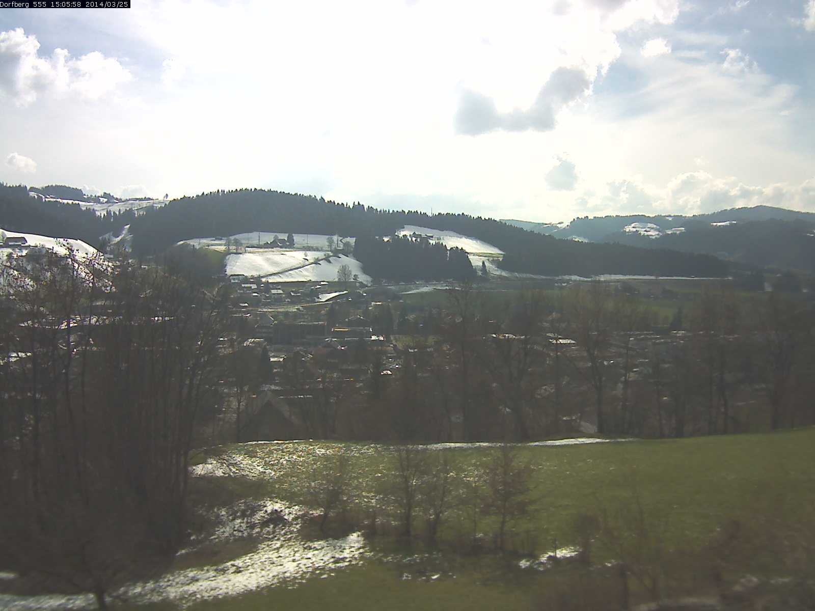Webcam-Bild: Aussicht vom Dorfberg in Langnau 20140325-150600