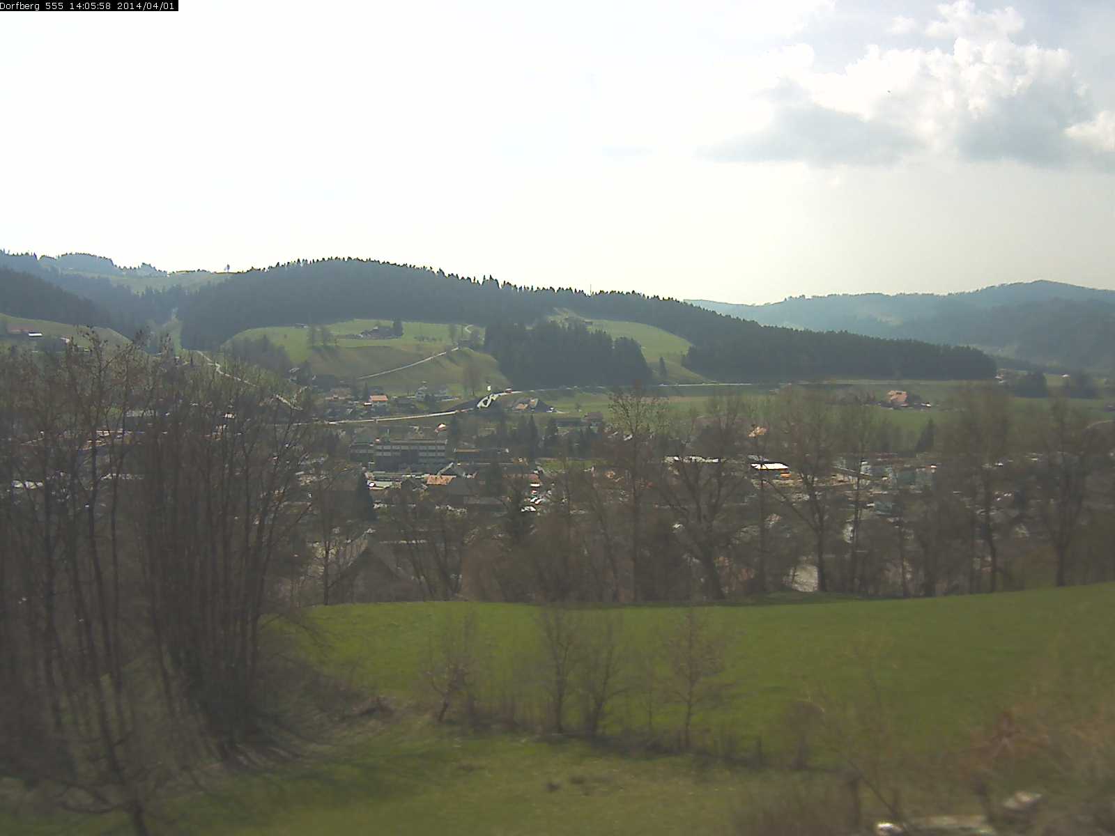Webcam-Bild: Aussicht vom Dorfberg in Langnau 20140401-140600