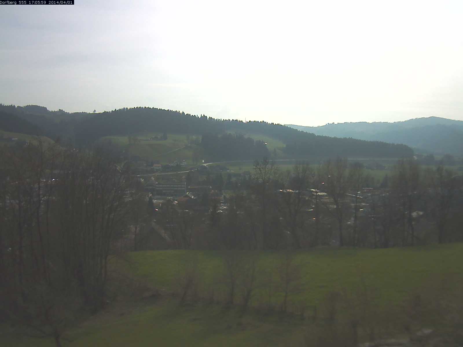 Webcam-Bild: Aussicht vom Dorfberg in Langnau 20140401-170600