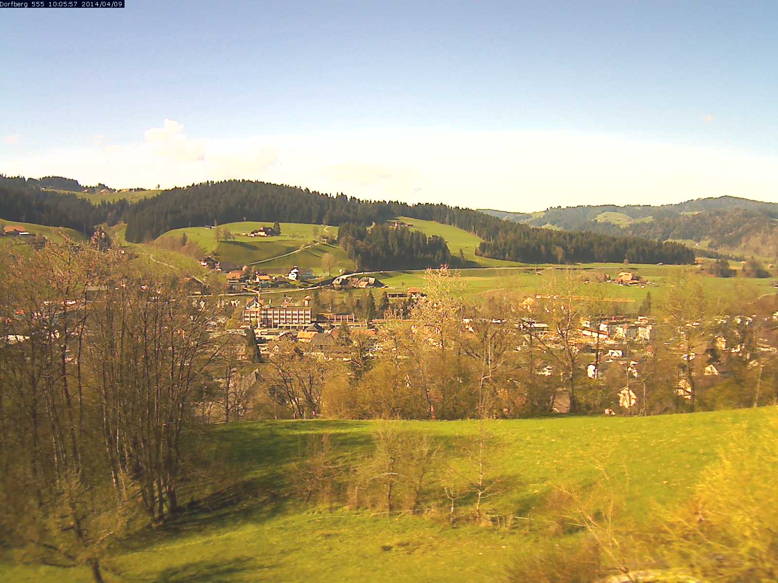 Webcam-Bild: Aussicht vom Dorfberg in Langnau 20140409-100600