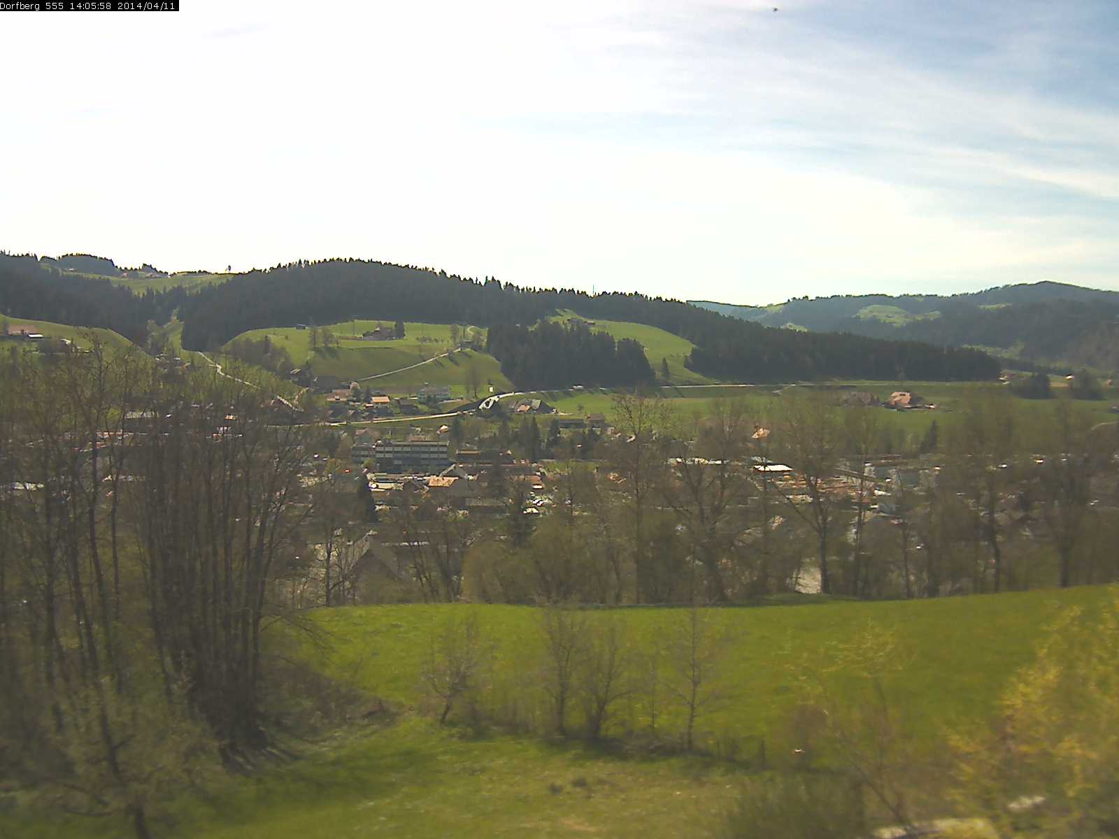 Webcam-Bild: Aussicht vom Dorfberg in Langnau 20140411-140600