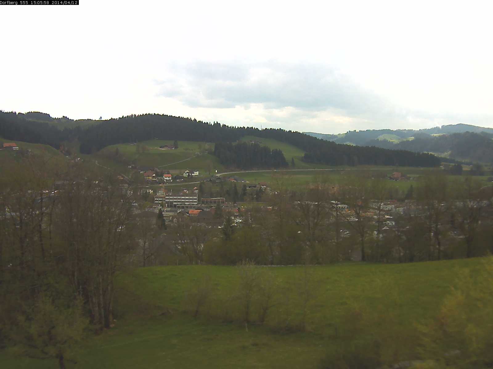 Webcam-Bild: Aussicht vom Dorfberg in Langnau 20140412-150600