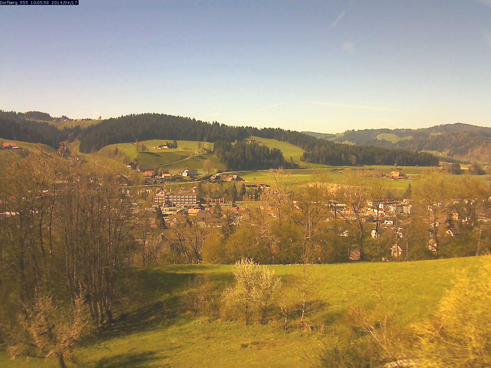 Webcam-Bild: Aussicht vom Dorfberg in Langnau 20140417-100600
